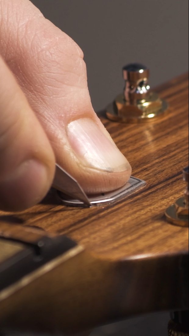 Making the headstock inlay for the Icarus 8-string. Aluminium, engraving, cutting, filing, and inlaying. A small detail, but always worthwhile.
#ipguitars #guitarbuilder #luthier #madeinfinland #handmade #woodworking #inlay #engraving