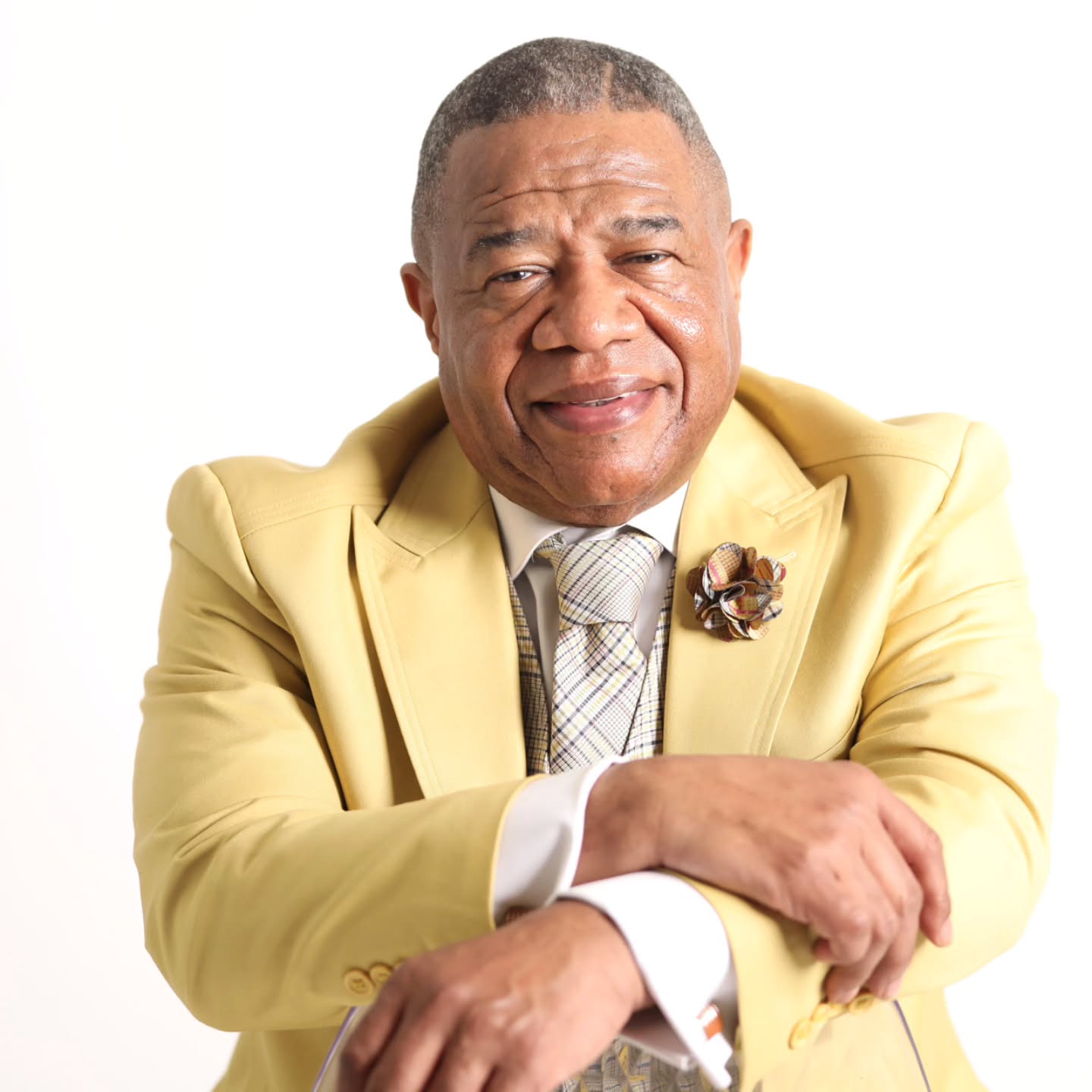 GOD DOES NOT NEED PERMISSION.
God does NOT require anyone's PERMISSION to bless you, expand you, and elevate you. He does it because He WANTS to and NOBODY can do anything about it. So, STOP worrying about JEALOUS people. #JohnCParks #mindsetshift #GodsFavor