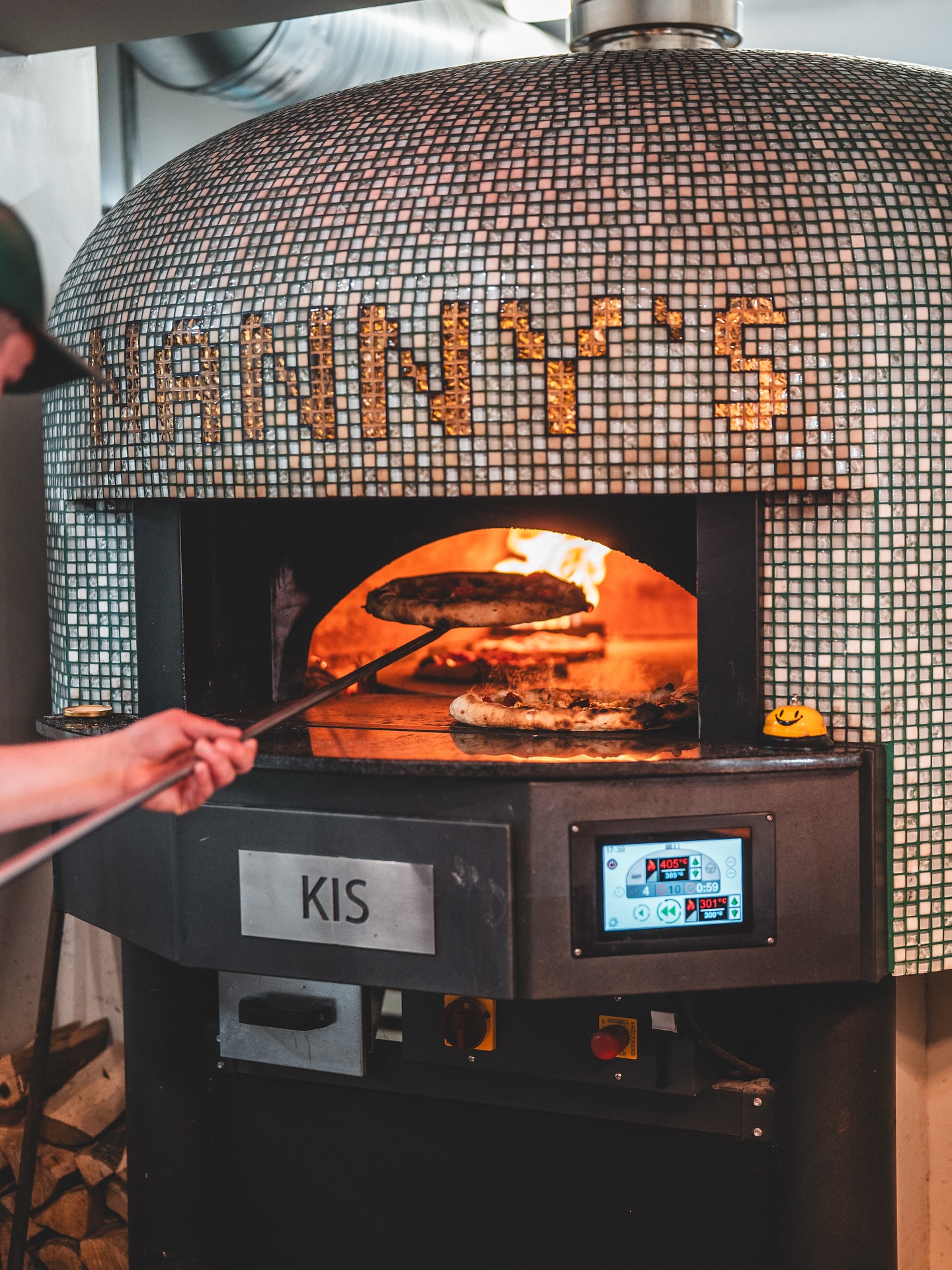 WOOD FIRED PIZZA 🍕
Every week Thursday to Sunday
Maybe share to a friend who might be interested 🙂