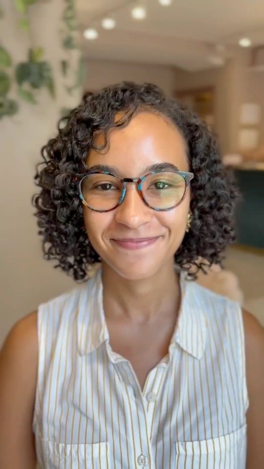 ✂️ New curls, new era. Sometimes the best growth starts with a big chop 💫
Hair by: @meggtheestylist
#grantparksalon #nativemanesalon #atlsalon #bigchop #curlytransformation