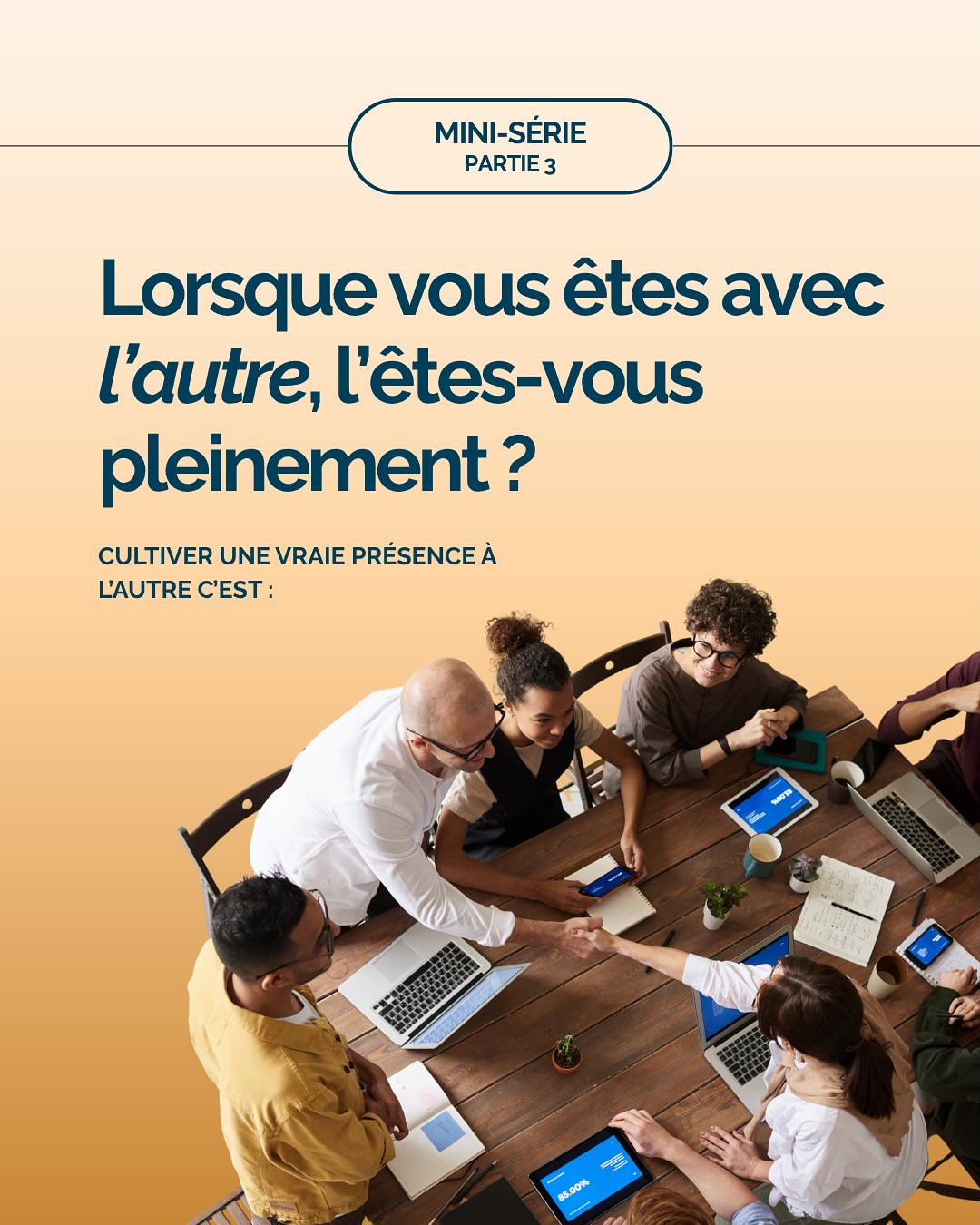 Collaborer, c’est en partie d’être pleinement conscient de l’autre.🌿
Plusieurs compétences, tel que l’écoute active, le questionnement et la pratique réflexive peuvent nous permettre d’y arriver. Ainsi, la dimension émotionnelle est ajoutée à la collaboration et il est possible de tourner à la fois son regard vers l’autre et vers soi.
#Collaboration #Astucesdecollaboration #Questionnement #Pratiqueréflexive #Codéveloppementprofessionnel