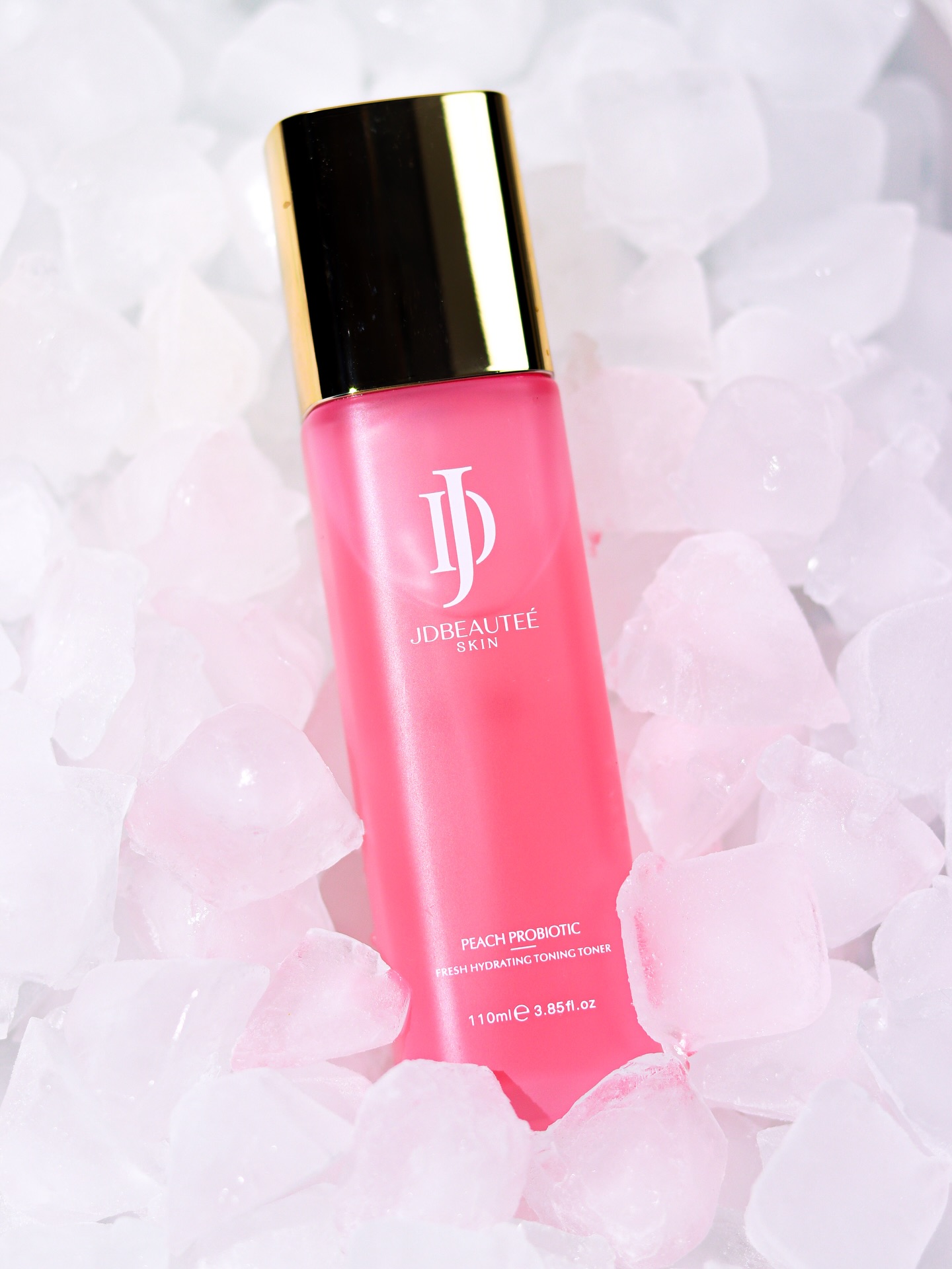 The kind of chill your skin deserves 🧊🍑
Our Peach Probiotic Toner is that refreshing wake-up call your skin’s been craving — hydrating, soothing, and designed to tighten pores while leaving your face baby-soft and radiant 🫧🧖🏾♀️
Think of it as skincare’s version of self-care — cool, pink, and totally that girl energy. 💕 Refresh. Restore. Repeat. Click the link in bio to start your glow ritual! ✨
#jdbeautee #explore #hydratingskincare #pinkskincare #skincaretips101 #hydratingcleanser #plantbasedskincare #koreanskincareroutine #skincaresale #skincareaddiction #skincareaddicts