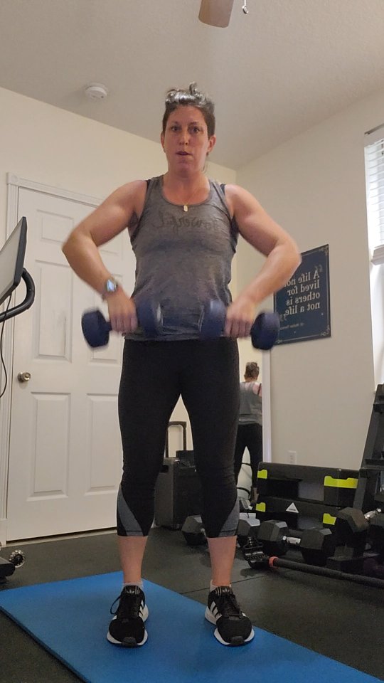 Getting ready to change things up!
New training style, New Commitment to Nutrition. NEW GOALS!
.
You want to be on this party train!?
Ask me for "info" on my coaching!
.
.
.
#menopause #hormones #trainlikeagirl