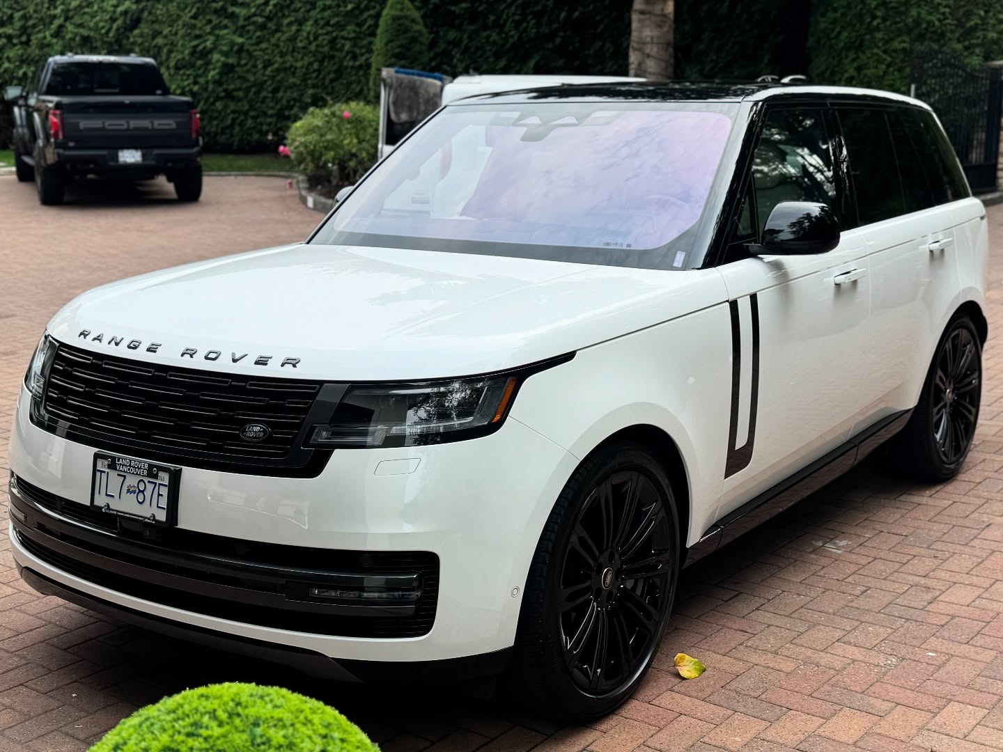 🔵 RANGE ROVER 🔵
This Range Rover Received It’s Monthly Maintenance Detail🔥 Take a look at that paint shining!
Interested in getting your investments professionally detailed and protected? We come to you! We service Surrey and surrounding areas. Feel free to message or call us.
📱 604-506-1359
📅 Everyday 7:00am-7:00pm
📌Appointments Only!
————————————————
We provide
🧼Interior/Exterior Detailing
🧼Ceramic coatings
🧼Seat/Carpet Shampoo
🧼Paint Corrections
🧼Paint Enhancements
🧼Scratch Removals
🧼Claybar & Wax
🧼Leather condition
🧼Headlight restoration and much more
-
-
-
-
-
-
-
#surrey #vancouver #langley #richmond #detailing #mobiledetailing #carwash #cars #rangerover #bmw #trending #fyp