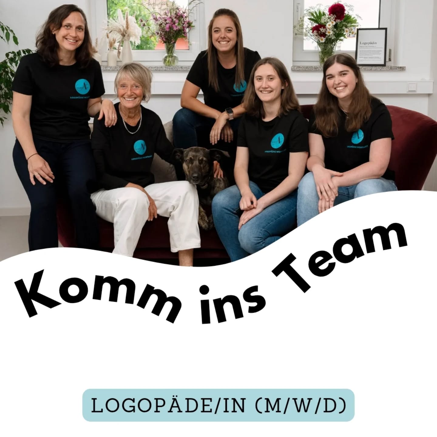 Wir suchen Verstärkung! 💚
Ob in Teilzeit, Vollzeit oder auf Minijob-Basis – bei uns bist du genau richtig!
Natürlich könnten wir jetzt über all die Vorteile sprechen, die dich bei uns erwarten – zum Beispiel die 4-Tage-Woche (in Kombination mit Gruppentherapien), ein Praxisauto für Hausbesuche oder dein eigenes Therapiezimmer.
Aber am besten überzeugst du dich einfach selbst!
Wir freuen uns über deine Kontaktaufnahme – ganz egal, auf welchem Weg 🤗