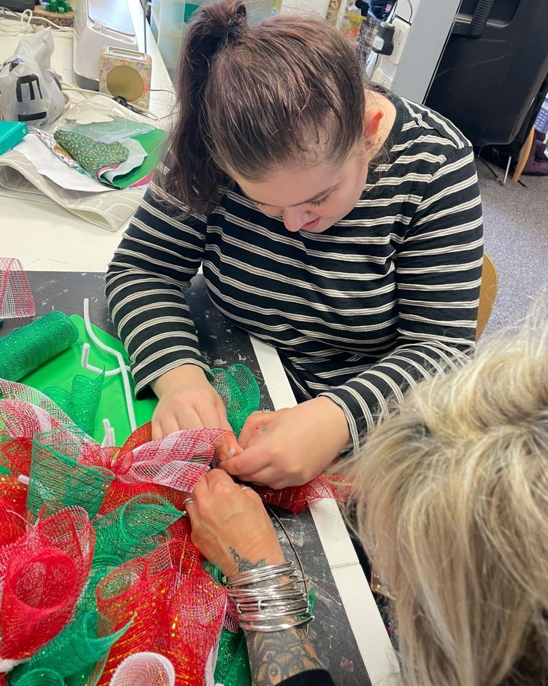 The team at Reach have been busy preparing for our upcoming Christmas Fair - and the creativity has been flowing! 🎄
From handmade wreaths and snowman tree hangers to delicious lemon meringue cookies, there’s plenty of festive spirit in the air 🌟
Trevor also harvested the first batch of potatoes grown in our garden. Not quite Christmas dinner yet, but we’re getting there! 🥔
We can’t wait to share all our wonderful creations at the fair on the 6th of December - it’s shaping up to be our best one yet! 💛
#SocialEnterprise #Southampton #Hampshire #LearningDisabilities #LearningDisability #SouthamptonBusiness #Charity