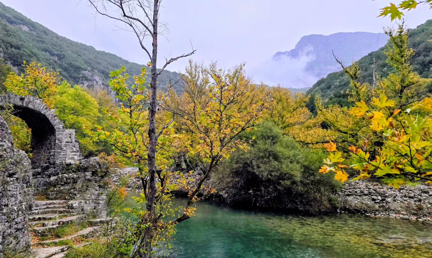 🌿 Zagorochoria bliss ✨
Mesmerising landscapes, endless trails, and mountains that steal the breath. Wild rivers, amazing trees, delicious food, and the kindest, most wonderful people you’ll meet. There’s a calm and dreamlike peace here that stays with you long after you leave.
.
✨ Book your next year now and discover the magic of Zagorochoria. Spots fill fast—secure your dream escape today!
.
.
.
.
.
.
.
.
.
.
#Zagorochoria #Greece #TravelDiary #TrailRunning #NatureLovers #Foodies #PeacefulGetaway #BookNow #TravelGram #Wanderlust #VisitGreece #HiddenGems #NaturePhotography #AdventureTravel #HikingTrails #MountainLovers #GreekVillages #FoodPorn #SustainableTravel #nefelinineretreats