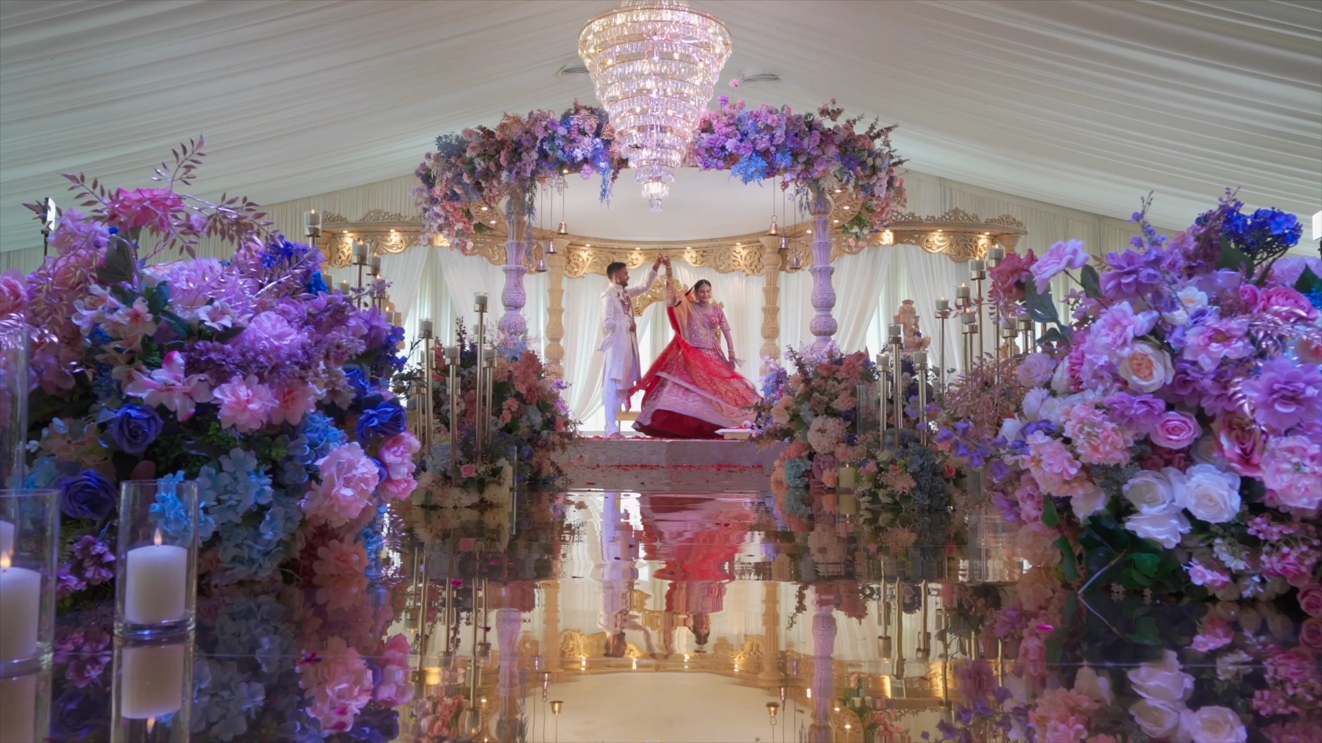 Two hearts, two celebrations, one unforgettable love story. 💫
From a chic civil ceremony at the timeless Moor Park to a vibrant Hindu wedding & reception at Pendley Manor, Sonya & Nikhil’s weekend was pure magic.
Ceremony led beautifully by Milan Mehta, with soulful wedding music by the talented Shiv Gopal. Elegant decor by Shagun Weddings, mouth-watering flavours by Anapurna, and the wildest party vibes courtesy of Amit Anand Divine.
Photography by Anthony Chock and film by @andreiweddings capturing every tear, twirl, and toast. 🥂💍
Venues: Moor Park @moorparkweddings (civil ceremony), Pendley Manor @pendleymanorhotel (Hindu wedding & reception)
———
Officiant: Milan Mehta @milanmehta_hindupriest
———
Ceremony Music: Shiv Gopal @shivgopal
———
Party / Entertainment: Amit Anand Divine @amitdivine_dj
———
Decor/Design: Shagun Weddings @shagunweddingsuk
———
Catering: Annapurna @annapurna_caterers
———
Photography: Anthony Chock @anthonychokphotography
———
Videography: @andreiweddings
———