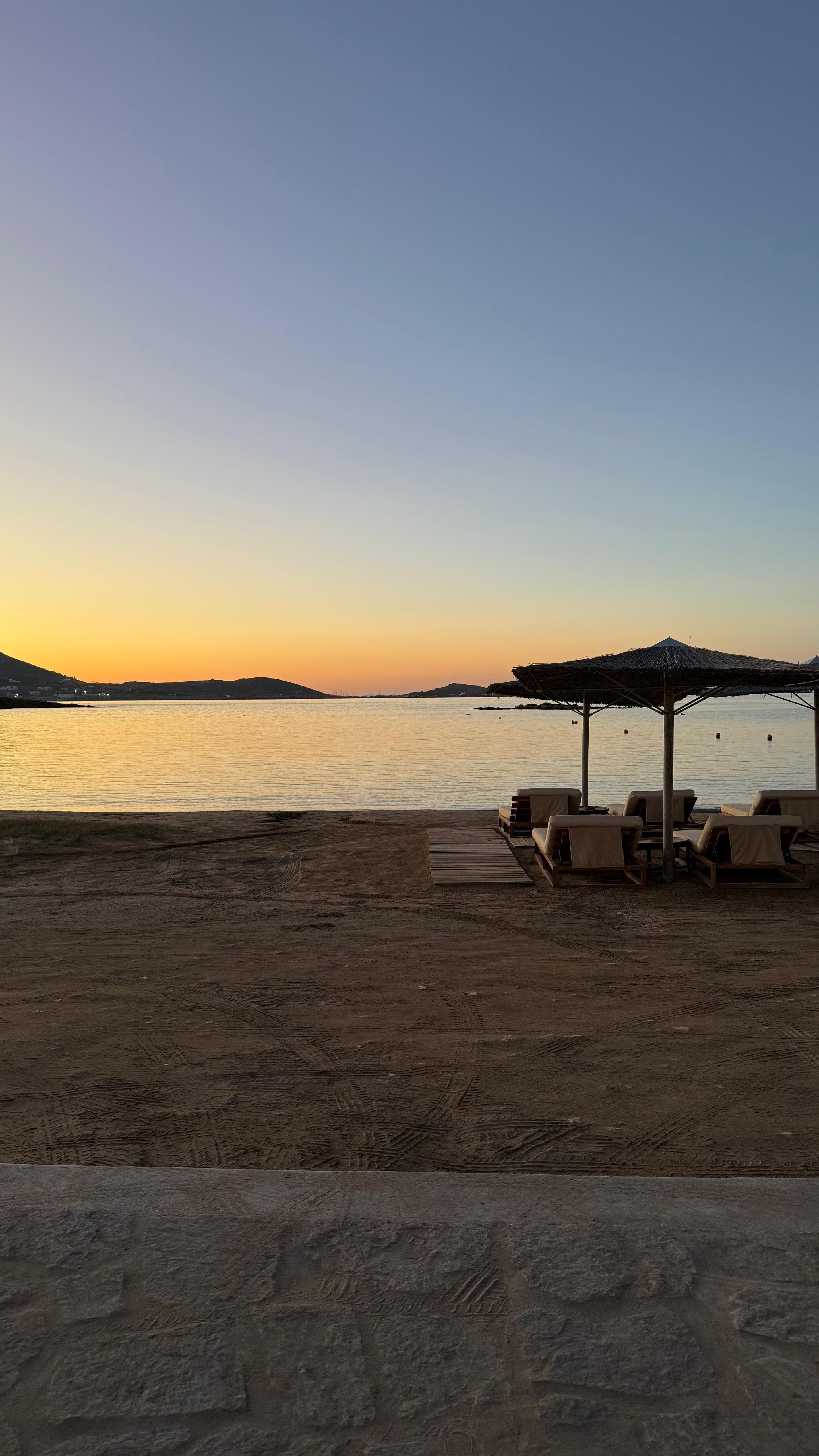 Healers need healing too.
Being a guide doesn’t mean I’ve stopped learning. After leading a powerful retreat in Mallorca, I took time to nourish myself.
I traveled to Greece to participate in a retreat with the extraordinary Esther Perel, a master in the art of relationships and human connection, whose work inspires millions around the world.
It was a time to learn and reflect, exploring the depths of human connection, our relational patterns, and the stories we carry. It was also a time to recharge, to return home to myself and loved ones.
Grateful to be a lifelong student, again and again. 🌀
#LucianaFerraz #OjasSanctuary #HealersNeedHealingToo #AyurvedaInLife #LifelongLearner #EstherPerel #GreeceRetreat