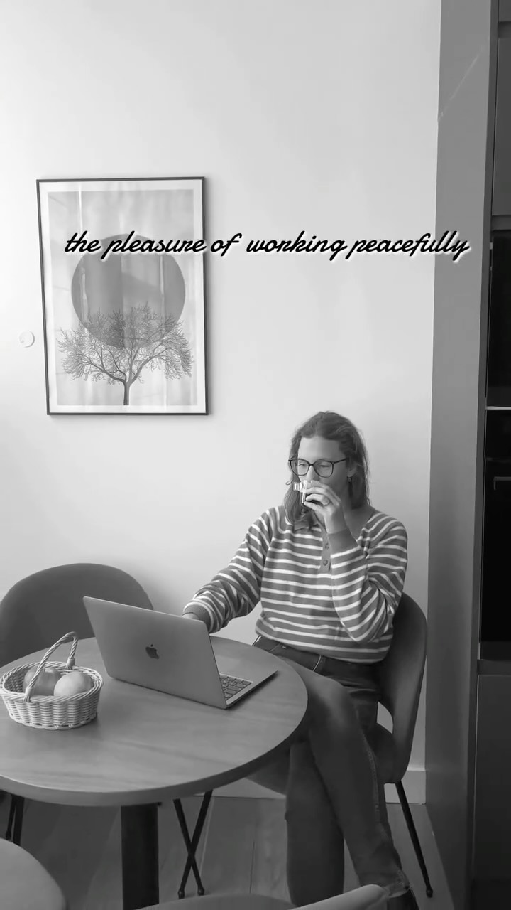 🌍✈️ Even the other side of the world feels like home.
With Even Gestion, every stay is synonymous with quality, comfort, and simplicity.
✨ Fully equipped and welcoming apartments
🤝 Accompanied or completely independent arrival
🧹 Services designed for your peace of mind
Travel, yes... but always with the feeling of being at home 🏡💫
#EvenGestion #CommeChezSoi #TravelComfort #SeasonalRental #HomeAwayFromHome #TravelDifferently