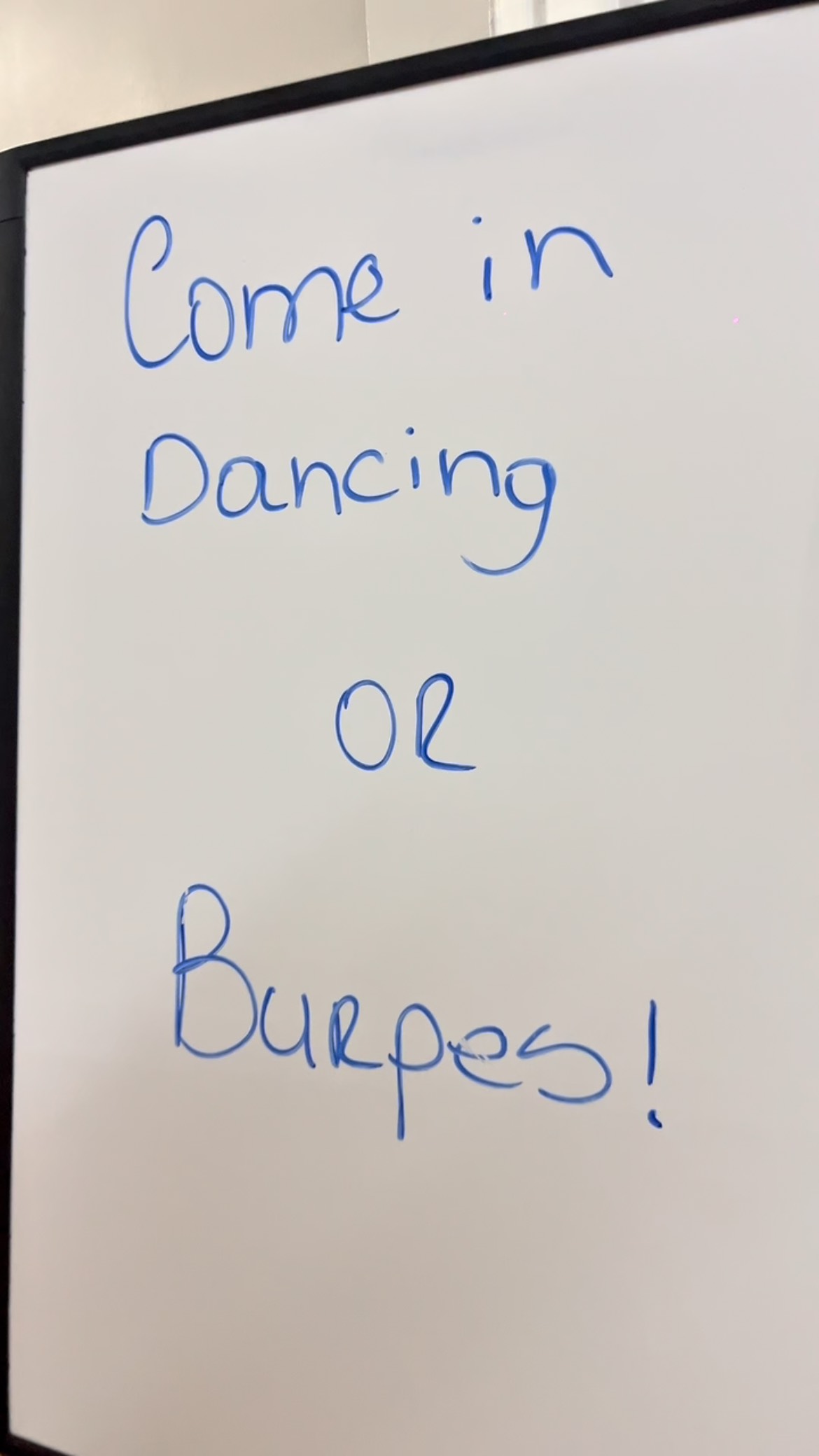 Whether it’s burpees or booty shakes
We don’t skip the sweat 😅