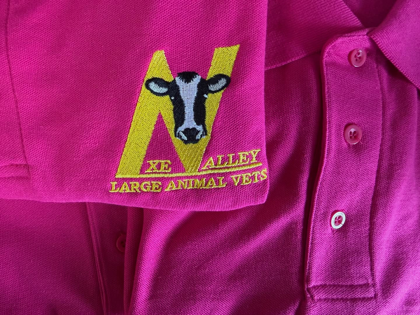 Don’t forget the practice turns pink tomorrow & Friday when we’ll be hosting our cake sale in aid of @breastcancernow 💖 Pop in anytime from 9am tomorrow to grab a sweet treat and make a donation!