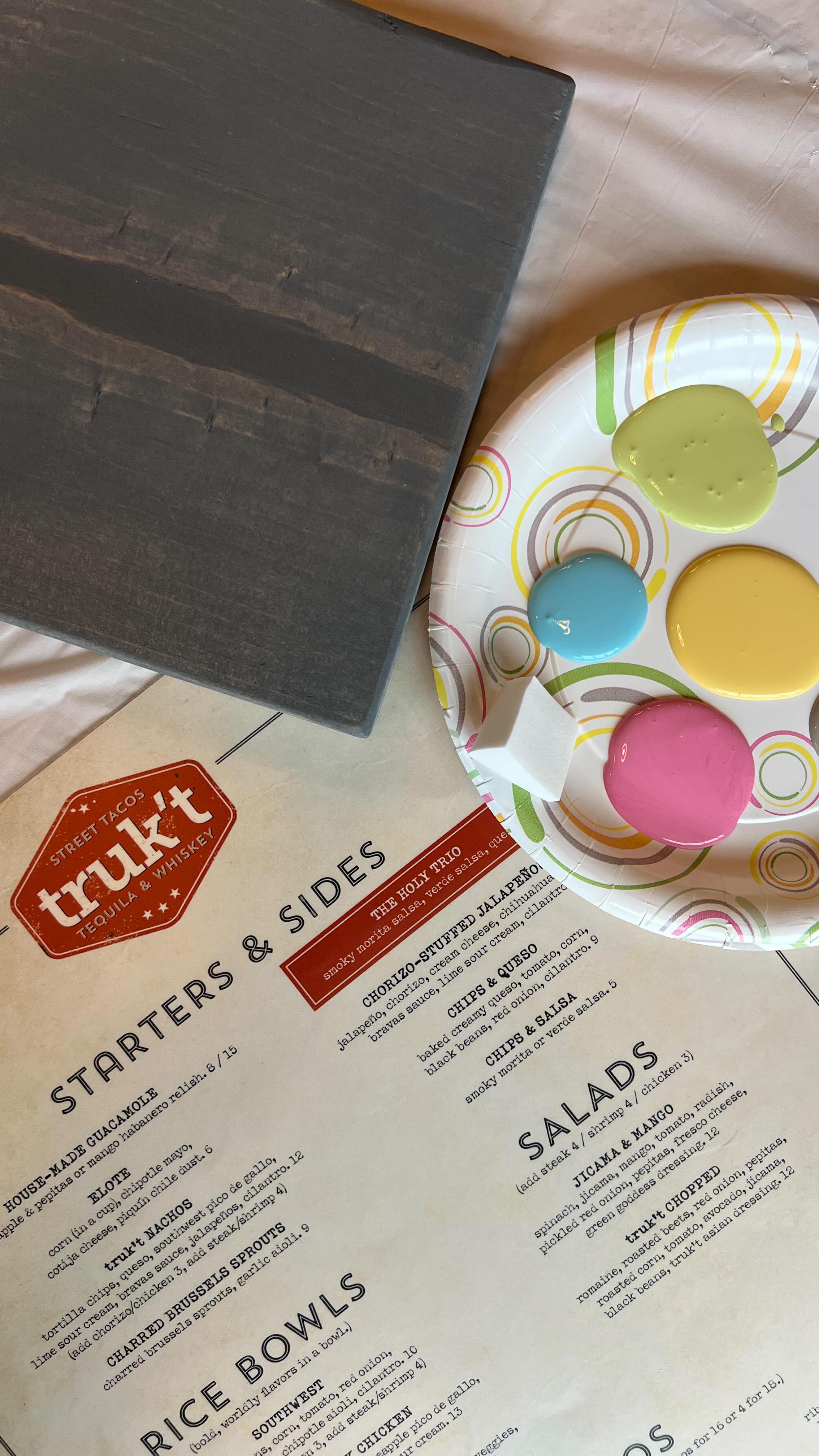 MARGS & MASTERPIECES? Count us in. Join us in The Barrel Room for a walk-in painting night with Erica’s Board Creations. Boards, stencils, tacos, margs. 🎨
Oct 30 | 5 - 7:30 PM
*$15–$30 per board (cash, card, Venmo). Food + drinks sold separately.
Save the date for our final MARGS & MASTERPIECES of 2025, December 11.