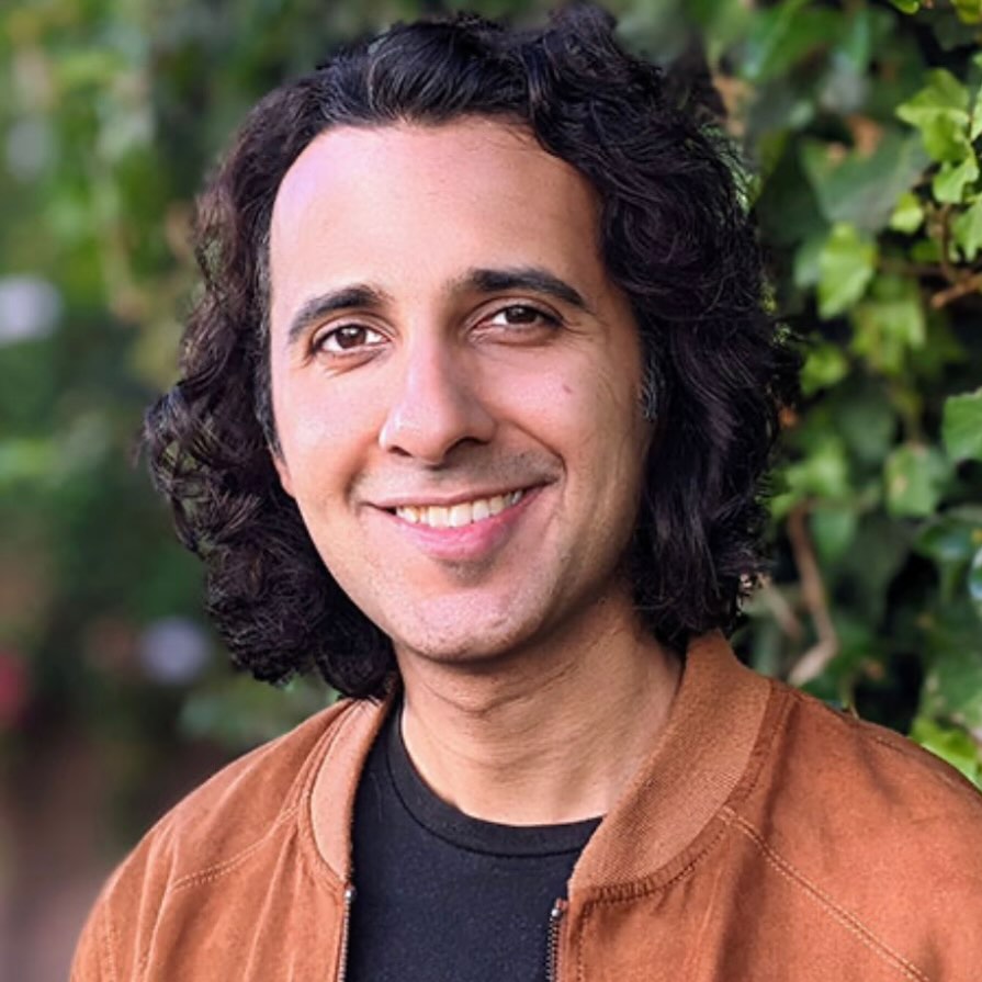 Congratulations to client Virat Pal (@viratpal) who will make his feature directorial debut with the supernatural horror film THE BELLS! Mike Macari is on board to produce. Pal co-wrote the screenplay which centers on a deadly curse marked by mysterious bells. The film is an adaptation of his short film of the same name that earned over 9 million views on YouTube. Way to go Virat! We can’t wait for this one.
See link in bio for details.