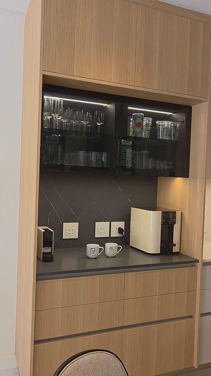 Clean lines, beautiful design
@niemannsa
#camiinteriors #interiors #kitchendesign #interiordesign #kitchen #kitchengoals #kitchenrenovation #kitchencabinets #interiorinspo #modernkitchen