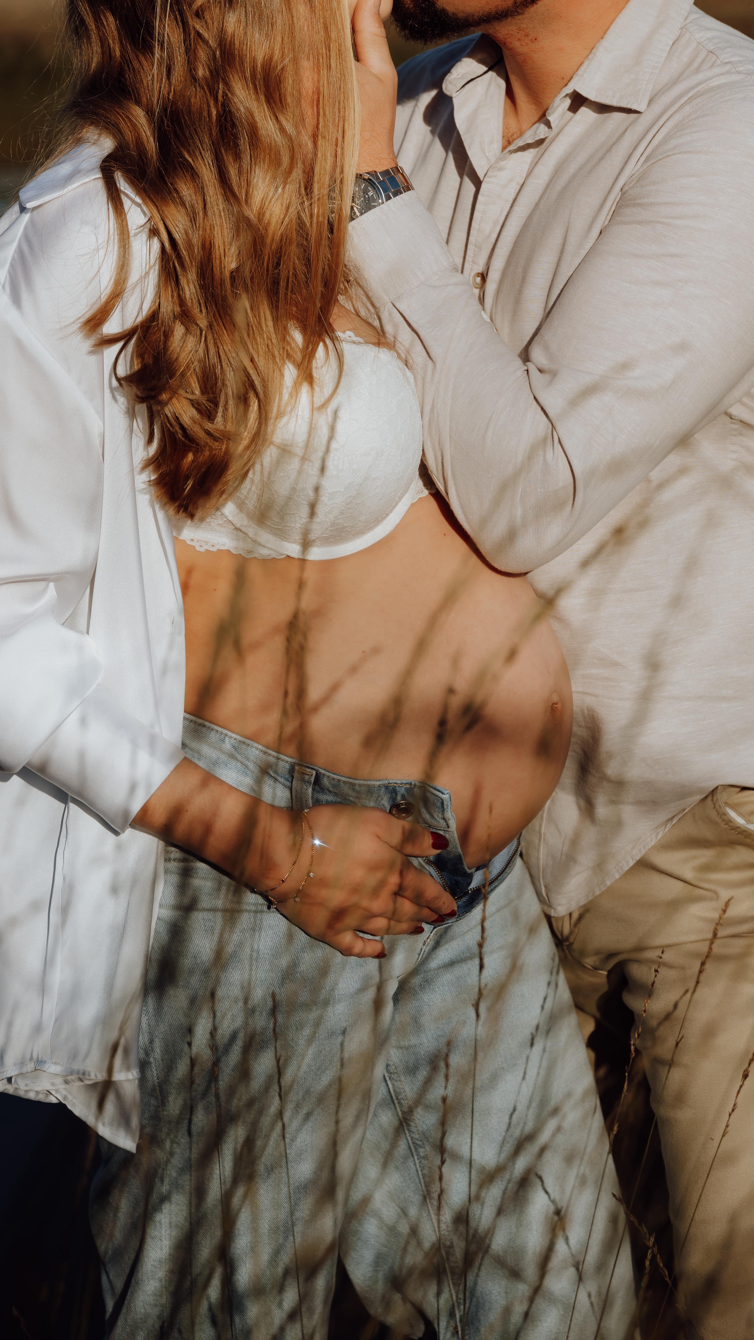 Goosebumps ๐ฅน
#pregnancy #maternityphotoshoot #babyontheway #mommytobe #daddytobe #zwangerschap #zwangerschapsshoot #storytelling #pureliefde #janadekortphotographer #janadekortphotography