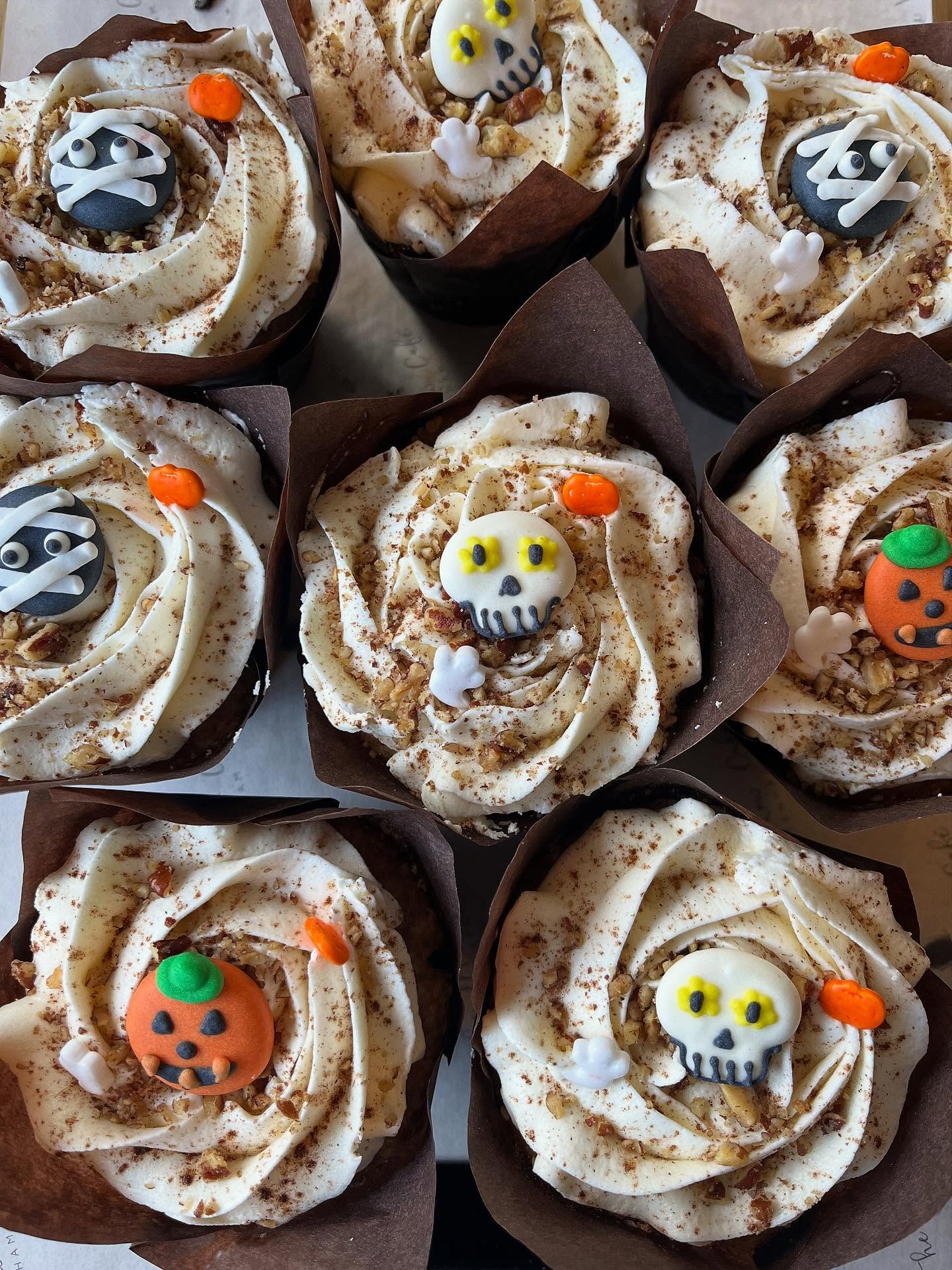 If you’re still in Halloween mode like us, then you’ll be happy to hear we still have a few of these Spooky Pumpkin Spice and Pecan muffins left! 🎃🦇
Get yours now because once they’re gone… they’re gone! 👻
#themeadowcafe #themeadowcafechelt #halloween #halloweencake #halloweentreats #allhallowseve
