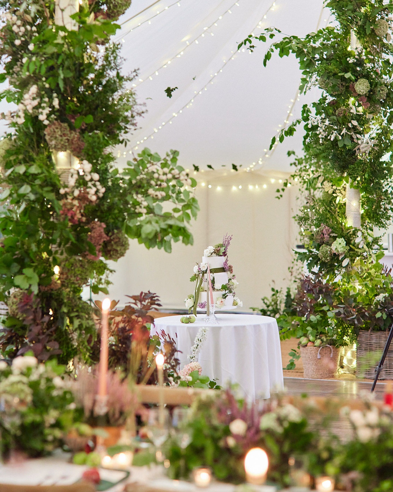 Always an autumnal favourite.....
The most beautiful private home marquee wedding.. with a fabulous team....
More of this please!!
@tomandlizzieredman
@dpmarquees
@kitandkeeevents
@rosiebarrettevents