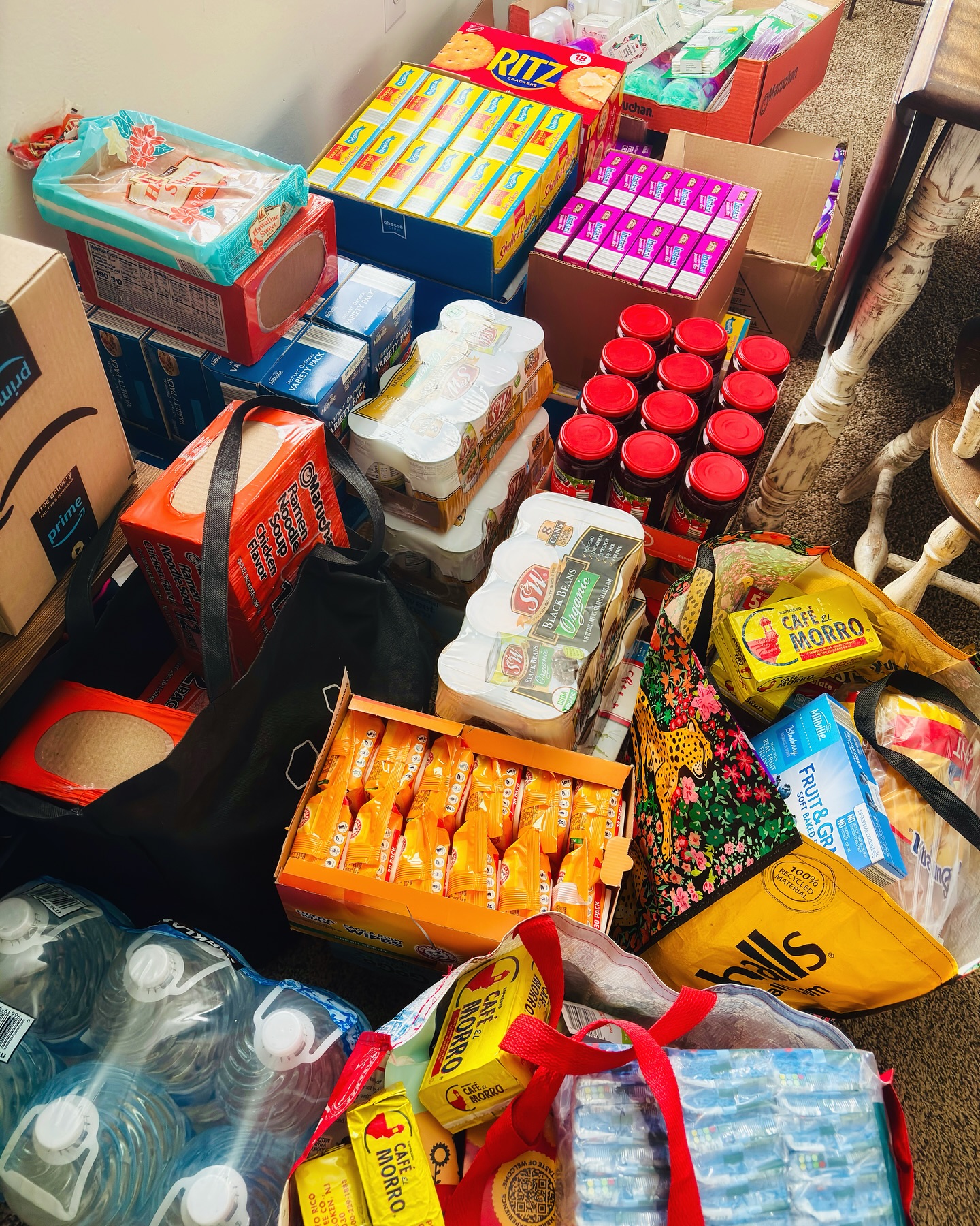 Today’s HAUL!! 🙌🏼🎉🌟
We were due to replenish our food and hygiene bags for outreach, and we are now set for the next few weeks!
We have bulk reusable shopping bags arriving tomorrow and then we will get to work on filling the bags.
Our next delivery day is this Sunday!
Thank you to all of our Disruptors who partner with us to make these outreaches to our local sex worker community possible!
We look forward to personally meeting the women we’ve been talking to online this weekend!
#morninggloryglobal #disruptors #lifeline #jesuslovessexworkers