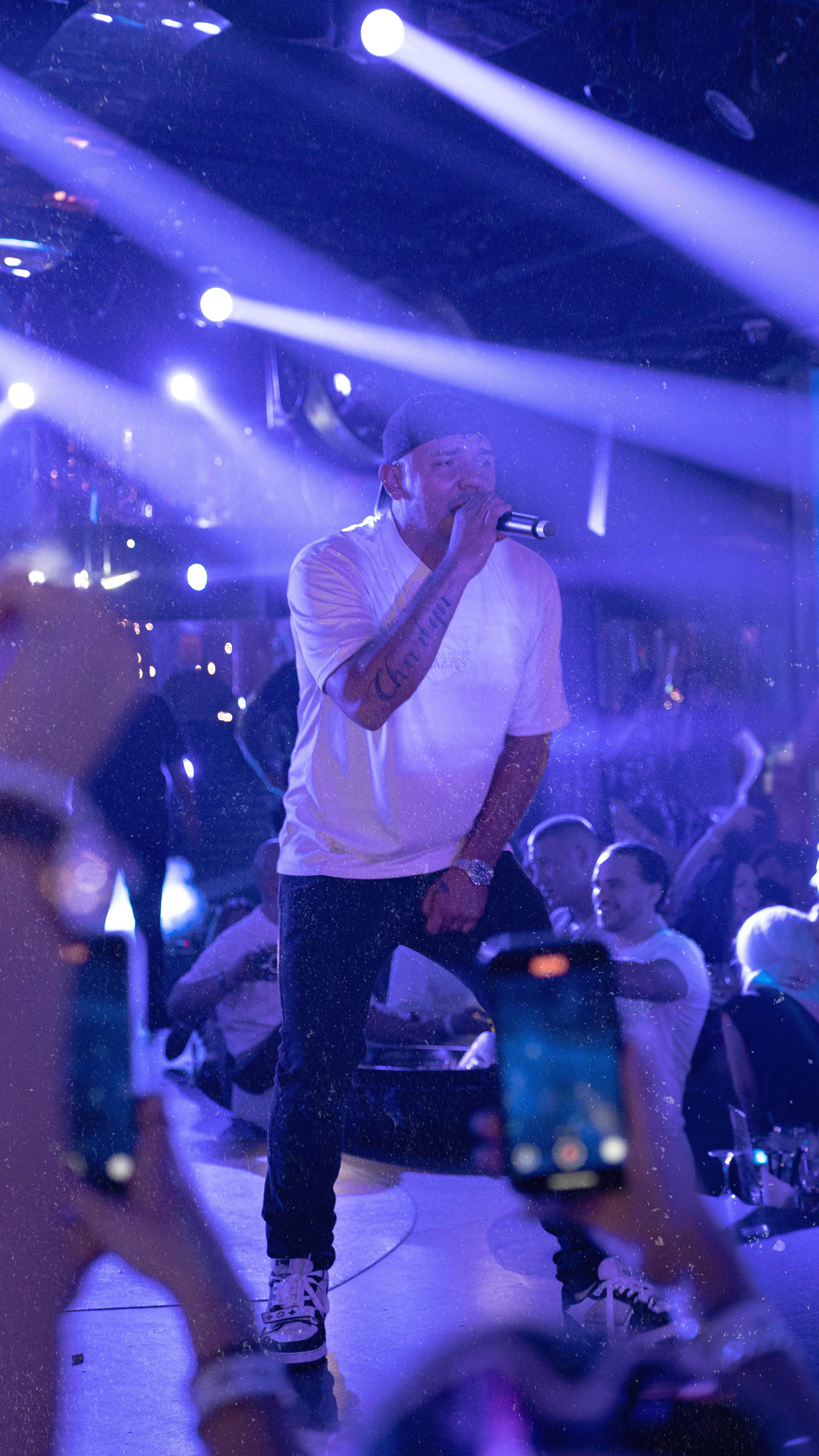 Und der ganze Megapark so bei Capital Bra 🔥
____
#megapark #ifeelmega #closing #unitedpartypeople