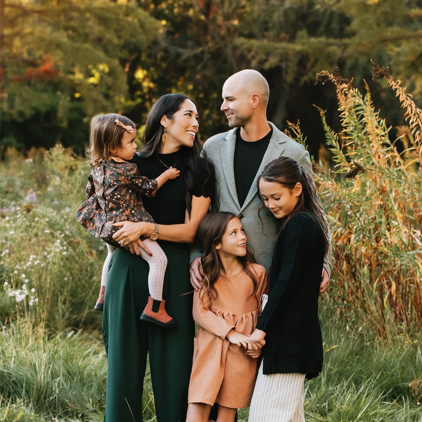 Feeling so grateful to have watched this beautiful family grow over the last 8 years. Every session is a reminder of how quickly time flies and how precious these moments truly are. 💛
#FamilyPhotography #TimelessMoments #WatchingThemGrow #boisefamilyphotographer #Family #boisephotographer