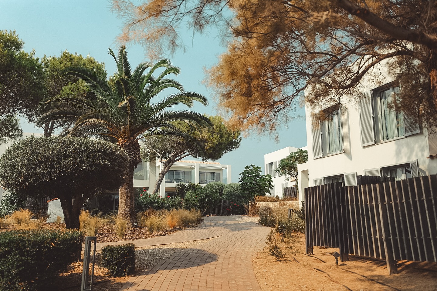 Don’t know about you, but we could definitely live at 7Pines… 🏝️☀️