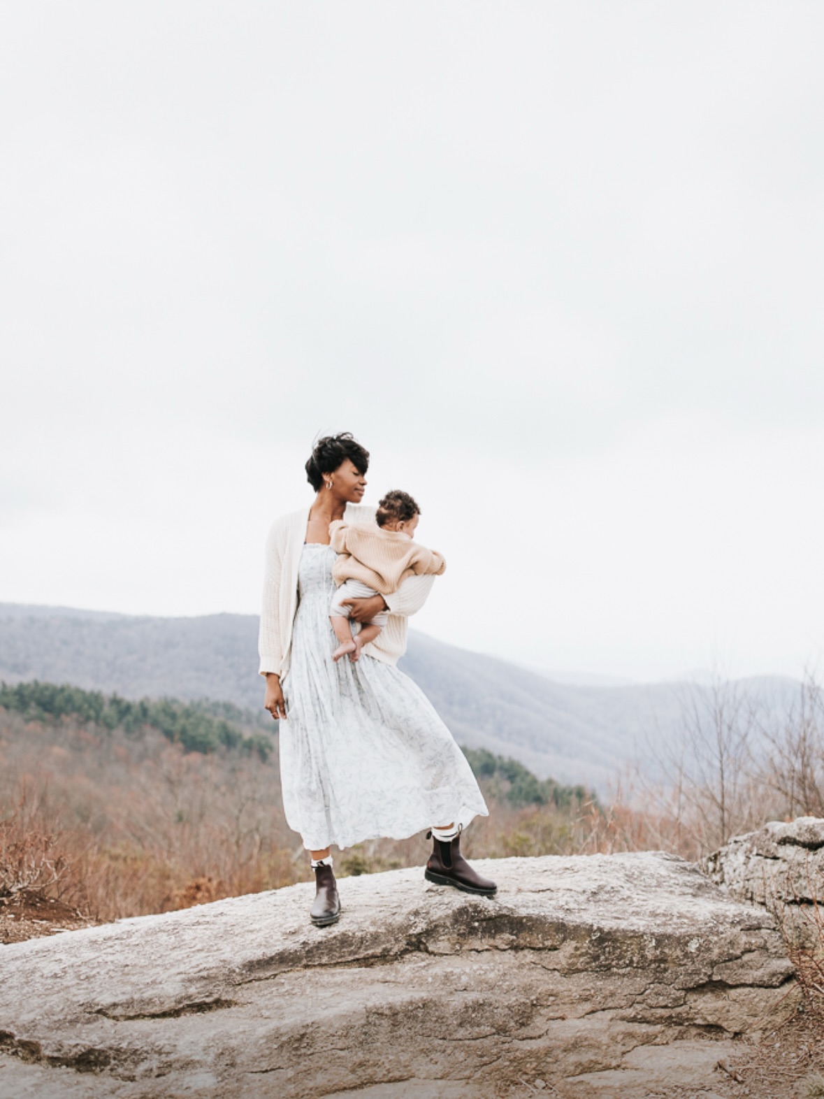 If you are still looking for a family session this fall, I have a few spots left on November 2nd at Sassafras Mountain. It has a 360 degree Mountain View and will be in peak fall foliage next weekend. If you are interested check out my stories or send me a DM to book.
This session was from March when it was more winter looking, so there will be a lot more color than these. It is amazing location in all seasons!