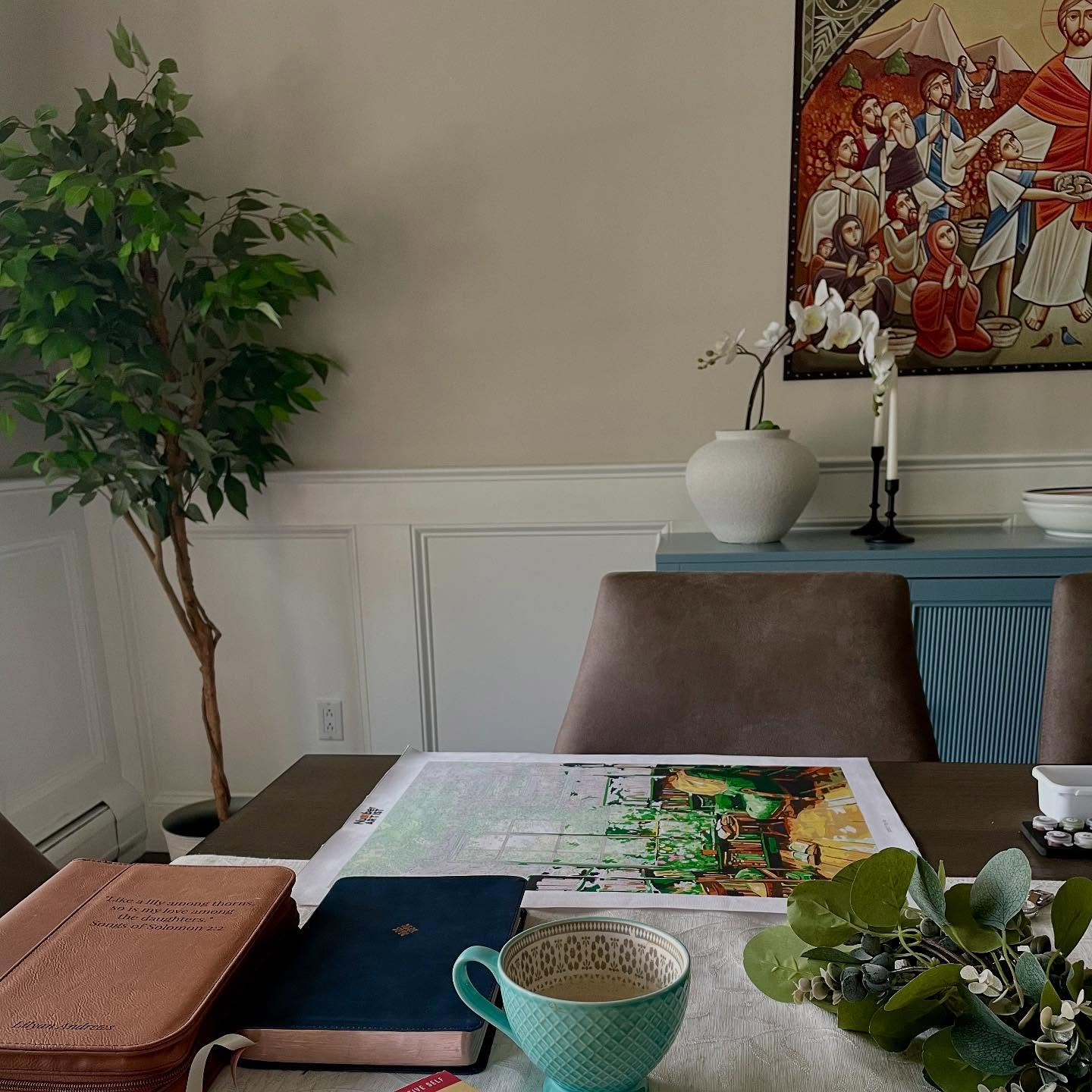 Do you ever feel bombarded by social mediaāthe endless scrolling, the pressure to know whatās happening with everyone and everything?
Yeah, me too.
Lately Iāve felt the need to quiet the noise coming from this app and make space to hear something better (or rather, Someone greater). So for these last 2 months of the year, Iāll be stepping away from Instagram.
I know I donāt have to announce it, but since I get a lot of DMs, I didnāt want you to think I was ignoring you. If you need to reach me, you can email me at lilyan.andrews@gmail.com.
Until then, Iāll be here ā¬ļø in my happy place, reading, writing, and occasionally painting.
See you in 2026 āļø