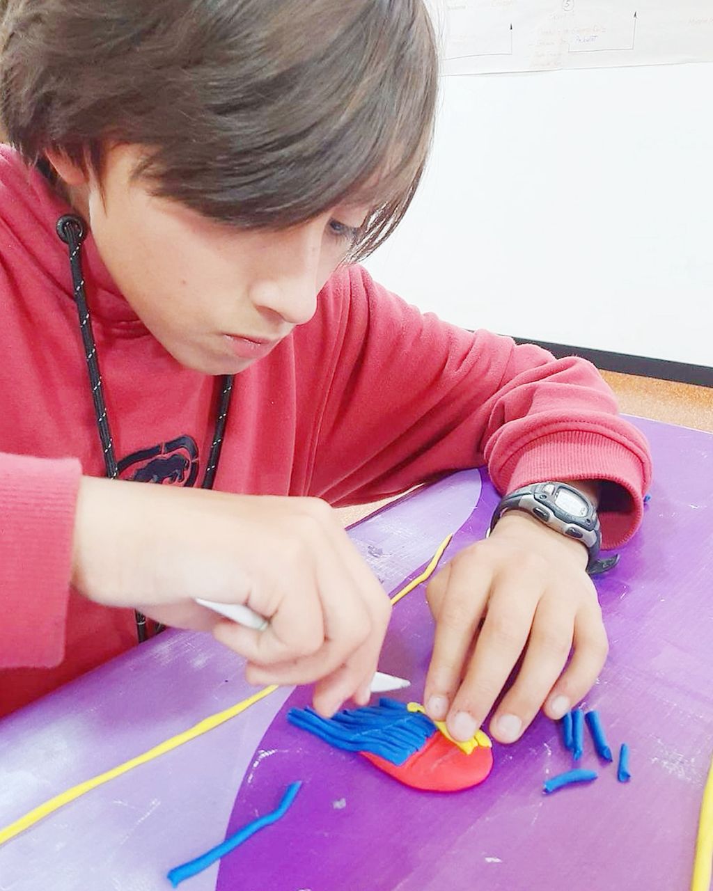 En Art Club, cada trazo es una oportunidad para crear, imaginar y expresarse. 🖌️
Nuestras clases de Artes Plásticas invitan a los estudiantes a explorar el color, desarrollar su técnica y descubrir el artista que llevan dentro. 🌟
💜 Aprender, crear y disfrutar del arte… todo en un solo lugar.
Contáctanos y reserva el cupo de tu hijo 3118617584 y visita nuestra página web haciendo clic en el enlace de la bio.