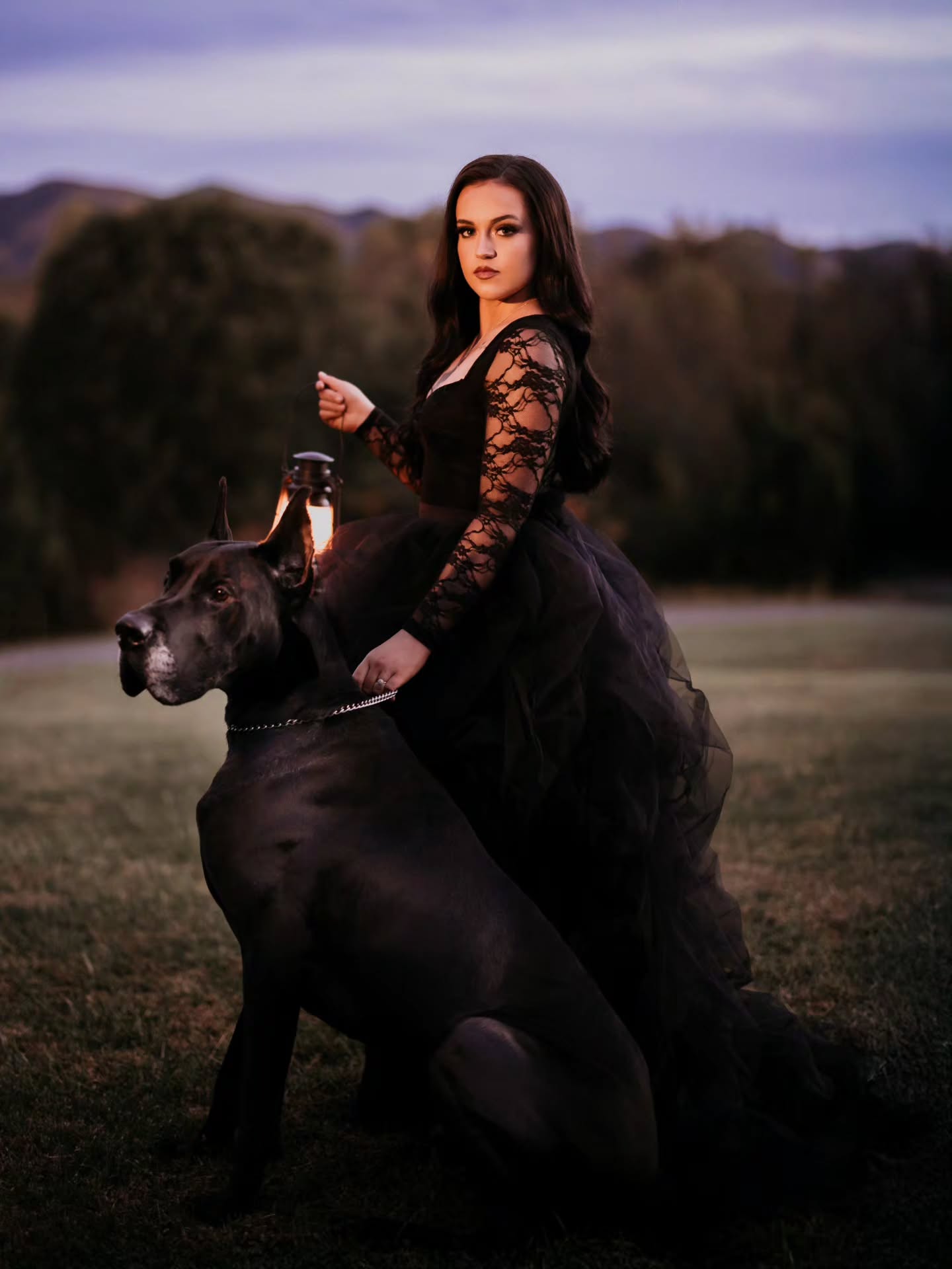 Part 2 w/ @danica_taylor23
Chasing that dramatic, low-light aesthetic vibe is always worth it! 🖤🖤🖤
#fall2025 #darkvibe