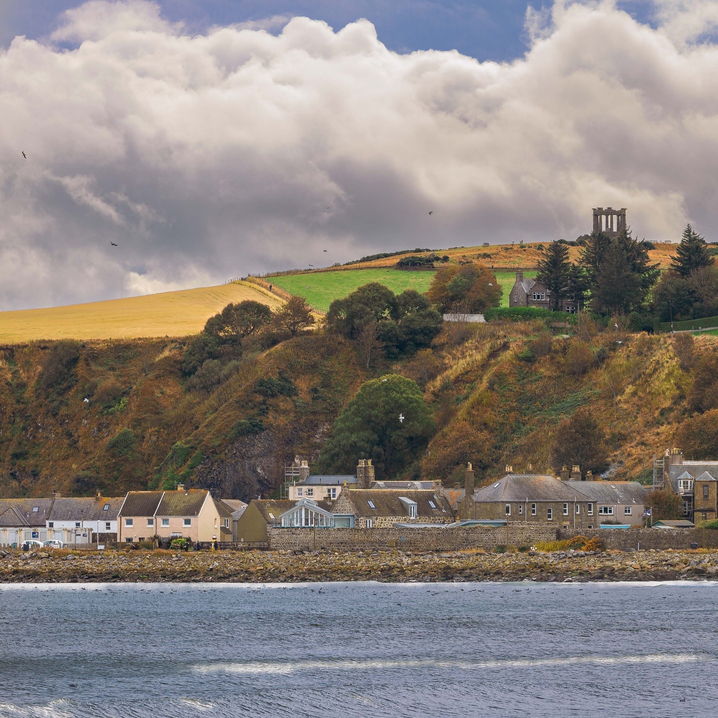 Pleasant (if a little blustery) scene at the gorgeous coastal town of Stonehaven in Aberdeenshire.
#stonehaven #aberdeenshire #scotlandcoast #scotlandtravel #visitscotland #scotlandhighlands #discoveraberdeenshire #scotlandshots #scotlandphotography #scotlandscenery #scottishlandscape #landscapephotography #coastalscotland #northseacoast #ukcoastline #scotlandlover #scotlandexplore #hiddenscotland #majestic_scotland #beautifulscotland #discoverearth #earthvisuals #travelphotography #explorescotland #scotlandcaptures #scotlandgreatshots #lovescotland #scotlandgram #scotlandnature #scotlandforever