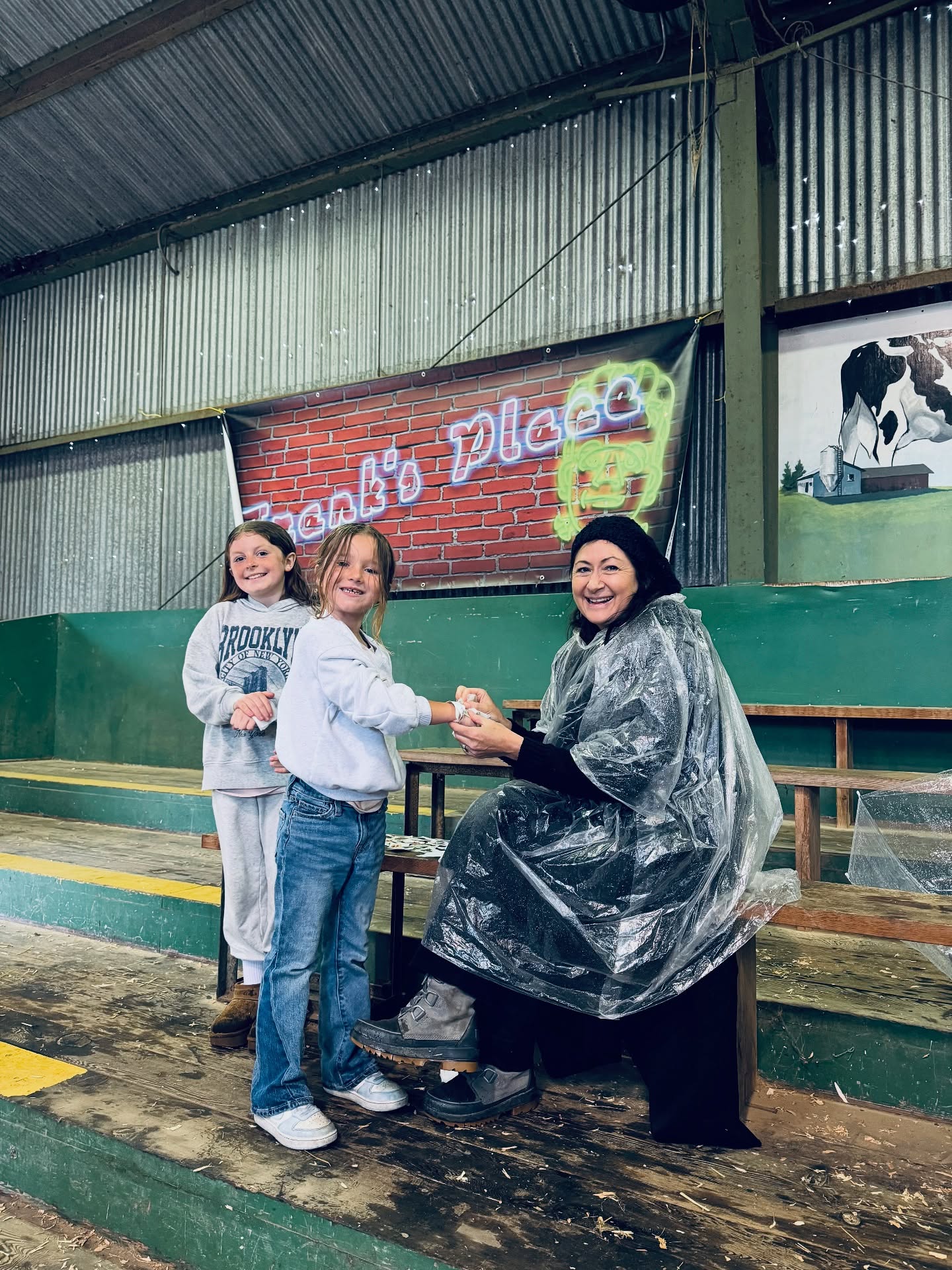 Despite the rain, we’re still having an awesome time at the Sunday Spooktacular! Keeping dry is all kinds of fun when you get to make cookies, slime, and get a temporary tattoo 🎃
#screamatorium #scaregrounds #spooktacular #ferndalefrightfullyfun #frightdale #visitnorcal #shoplocal #halloween #humboldtcounty #hauntedhouse #humboldtcountyfair #norcalevents #hauntedmaze #norcal #visithumboldt #norcaltravel #visitferndale #ferndale #localbusiness