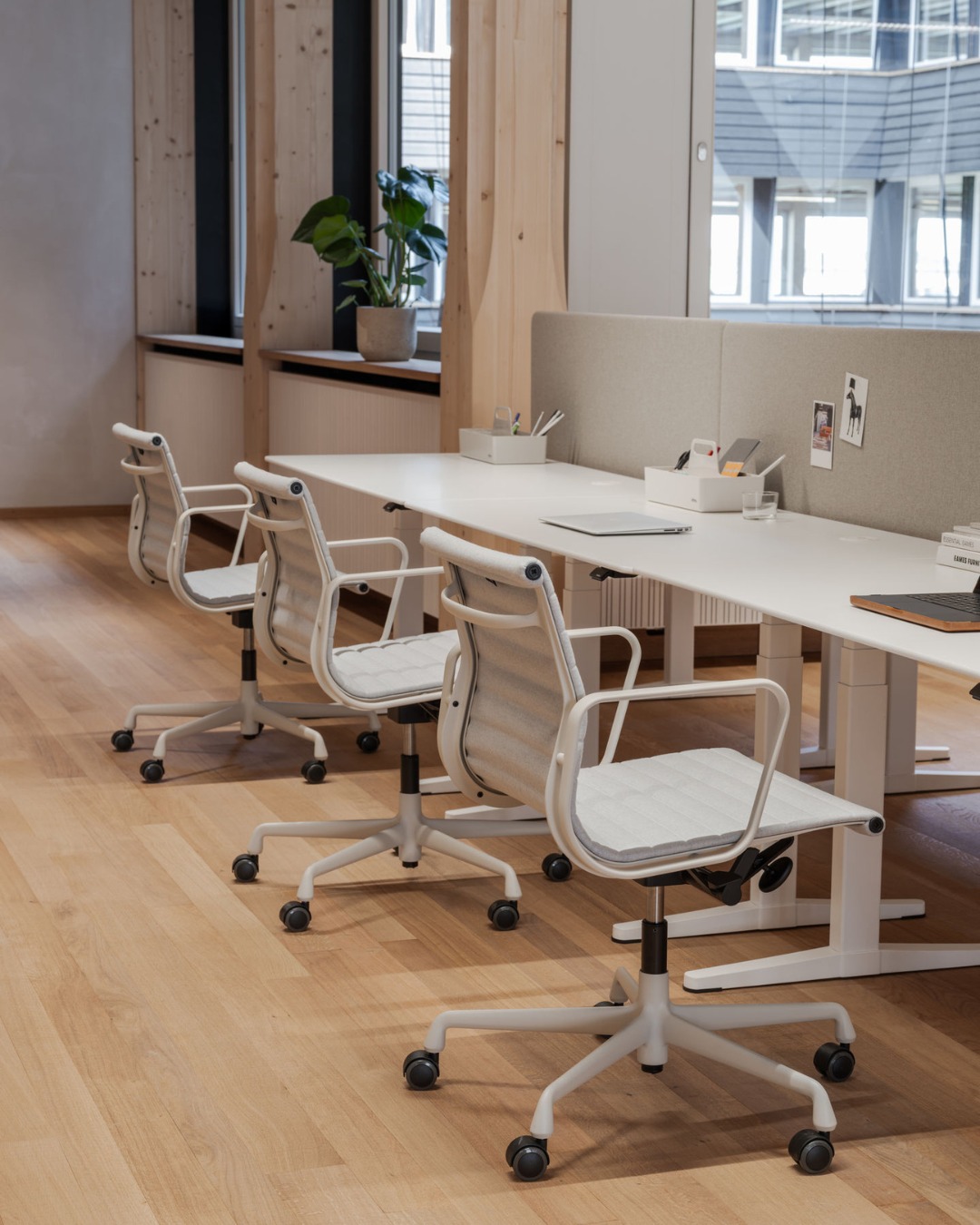 Mehr Individualität für das (Home)Office: Die Eame…