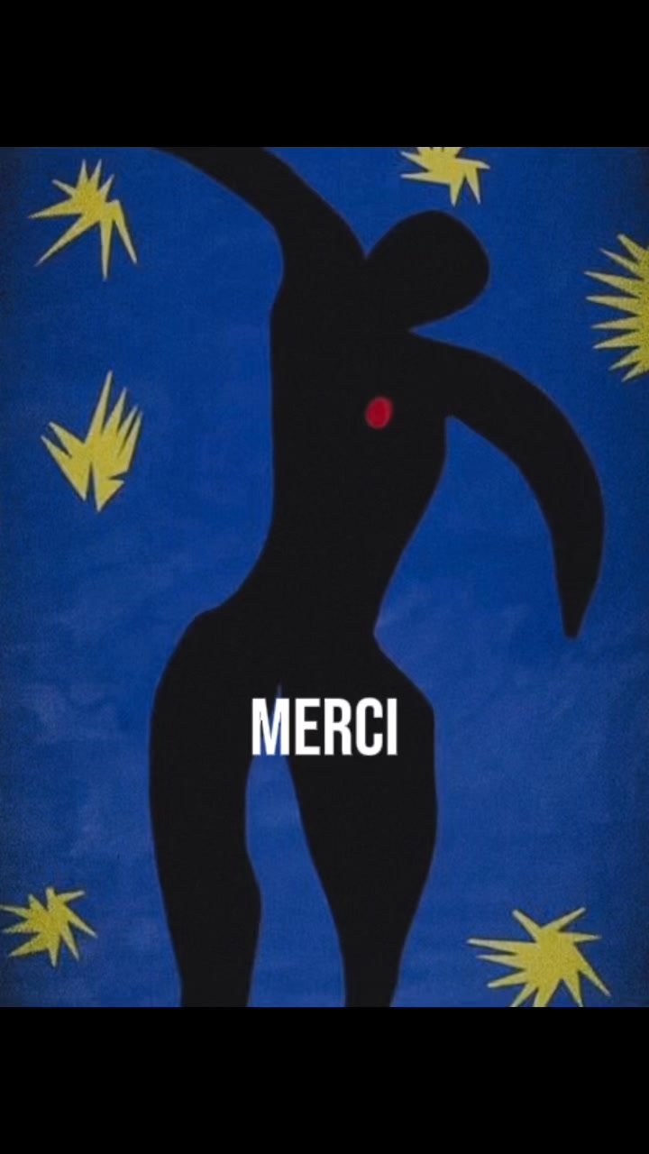 Après le format “Flash d’art-thérapie”, pour montrer comment l’art peut dire l’indicible.
Après le format “Réveilles-toi”, pour bousculer, secouer, réveiller.
Voici le format “Gratitude”.
Un format pour dire merci.
À toi. À vous. À la vie.
On t’a dit que pour être ancré·e, il fallait visualiser des racines, porter une pierre noire ou marcher pieds nus dans l’herbe.
Alors tu l’as fait.
Mais l’ancrage, ce n’est pas ça. Pas seulement.
L’ancrage, c’est cette sécurité intérieure que rien à l’extérieur ne peut t’apporter.
L’ancrage est un état.
Un processus.
Une manière d’être.
Hier, j’ai vu des pas solides se poser.
Des présences s’installer.
Des êtres choisir de ne plus se laisser balloter par l’extérieur, mais de trouver appui en eux-mêmes.
Merci pour ce courage.
Merci pour chaque geste qui transforme la fragilité en fondation.
Merci pour cette vérité qui prend racine en vous.
Créer, c’est déjà s’ancrer.
Et vous voir le faire, c’est un privilège immense.