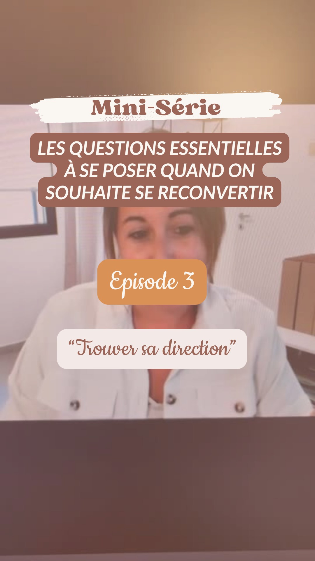 𝐓𝐮 𝐭𝐞 𝐬𝐞𝐧𝐬 𝐮𝐧 𝐩𝐞𝐮 𝐩𝐞𝐫𝐝𝐮.𝐞 𝐞𝐧 𝐜𝐞 𝐦𝐨𝐦𝐞𝐧𝐭 ? 𝐄𝐭 𝐬𝐢 𝐜𝐞 𝐧’𝐞́𝐭𝐚𝐢𝐭 𝐩𝐚𝐬 𝐮𝐧 𝐦𝐚𝐧𝐪𝐮𝐞 𝐝𝐞 𝐝𝐢𝐫𝐞𝐜𝐭𝐢𝐨𝐧… 𝐦𝐚𝐢𝐬 𝐮𝐧 𝐦𝐚𝐧𝐪𝐮𝐞 𝐝𝐞 𝐜𝐥𝐚𝐫𝐭𝐞́.
Avant de chercher 𝒒𝒖𝒐𝒊 𝒇𝒂𝒊𝒓𝒆, commence par te demander 𝒒𝒖𝒊 𝒕𝒖 𝒗𝒆𝒖𝒙 𝒆̂𝒕𝒓𝒆.
Les bonnes questions ouvrent toujours la bonne route.
- Quand est-ce que tu te sens pleinement vivant.e ?
- Qu’est-ce qui te fait oublier le temps ?
- Qu’est-ce qui te fais te sentir vraiment utile ?
- Et ce rêve que tu repousses… pourquoi pas maintenant ?
Ces questions vont t'aider à avance vers un projet qui te ressemble vraiment.
Choisi celle qui te parle plus et essaie d'y répondre... la réponse pourrait te surprendre 😉
Prends soin de toi 🤎
--------------------------
🙂 Je m'appelle Olivia,
✨ Je suis Coach certifiée en Ikigaï et Transition Professionnelle
👉 Je t’accompagne dans ta (re)découverte de toi-même pour t’aider à façonner une vie perso & pro qui te ressemble
#transitionprofessionnelle #reconversion #ikigai #bilancompetences #trouversonikigai #epanouissementpro #quêtesdesens #developpementpersonnel #oserchanger #coachingikigai #mieuxseconnaitre #travailsursoi #sensautravail