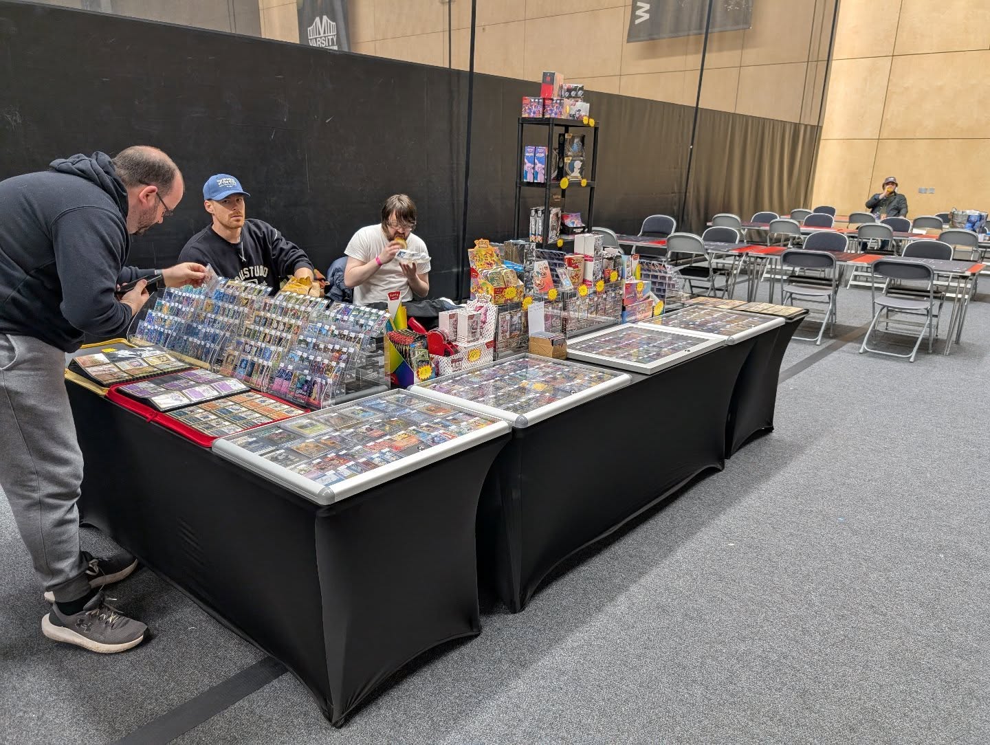 We're back again today, just about set up for another banger day at @newcastlecardshow with a cameo from @mjstoysandgames 😂
Hopefully see yous there!