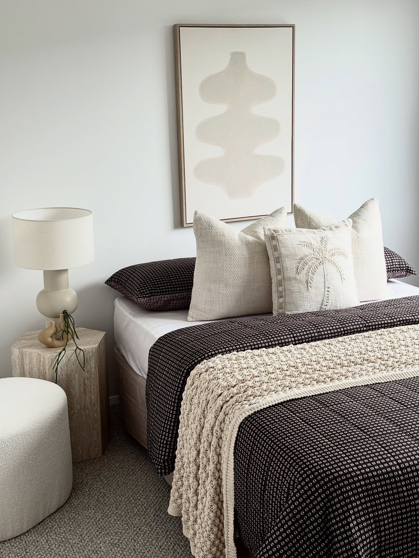 Bedrooms looking on trend in rich colors and earthy brown tones 🤍