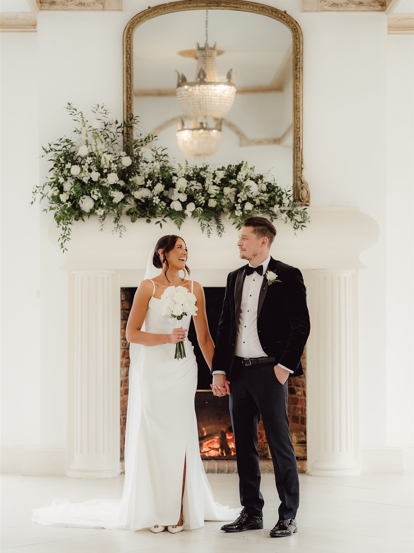 Frankie & Liams day at Northbrook park ✨🤍
Venue @northbrook.park
Photos @amydianaphotography
Dress @bridebyaster
Flowers @littleandbloom
MUA @christianedowlingmua
Video @video4aday
#NorthbrookPark #farnhamweddingphotographer #farnhamwedding #shesaidyes #northbrookparkwedding #weddingphotographers #surreyweddingphotography #rockmywedding #junebugwedding #weddinginspo #autumwedding #realwedding