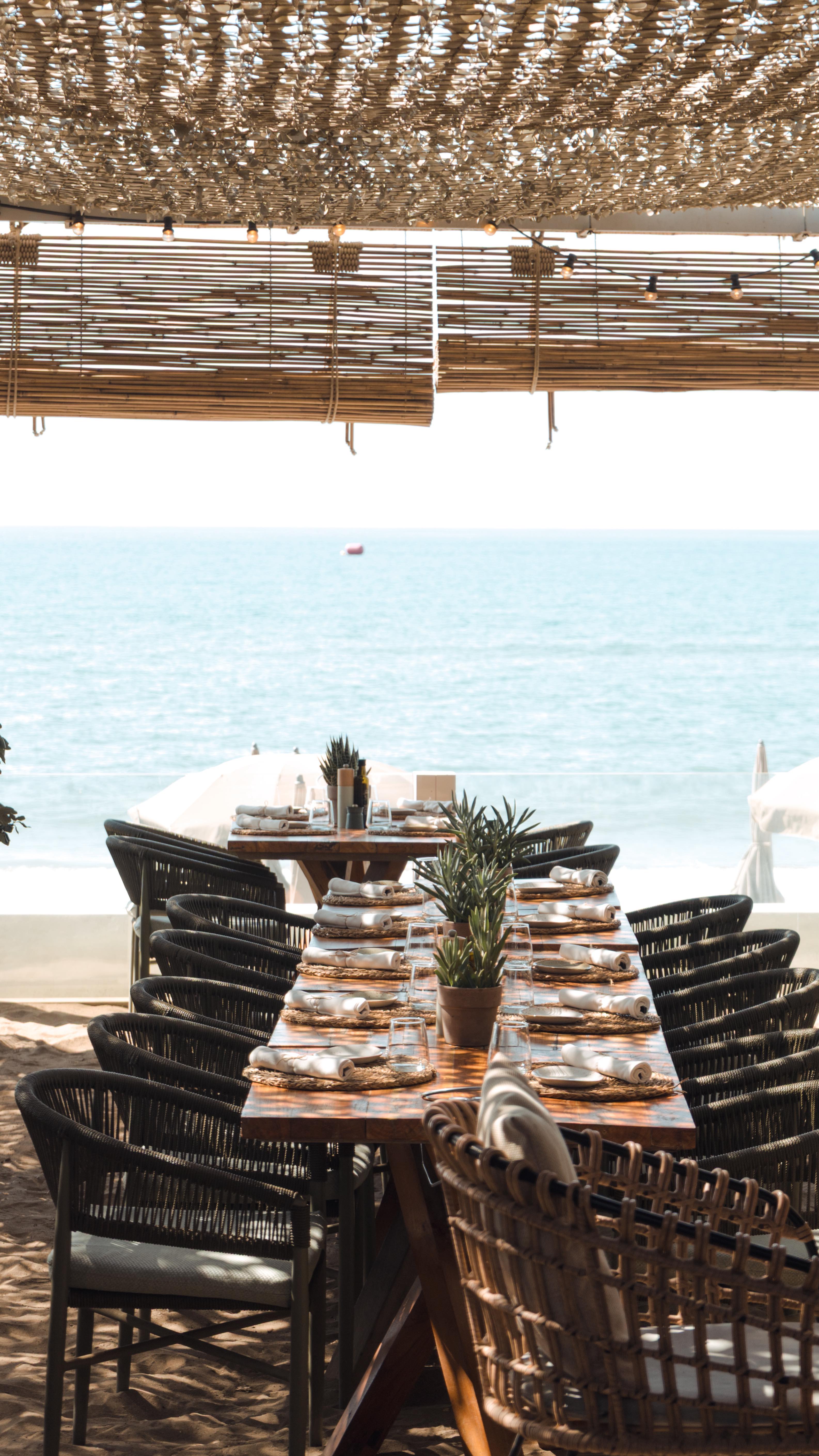 Feeling rich… because this is my camera roll.
The Luuma experience🍹
#luumabeachrestaurant #luumabeachmarbella #marbellaweekend #marbellatrip #marbellalifestyle #marbellaspain #marbellavacation #elrosariobeach