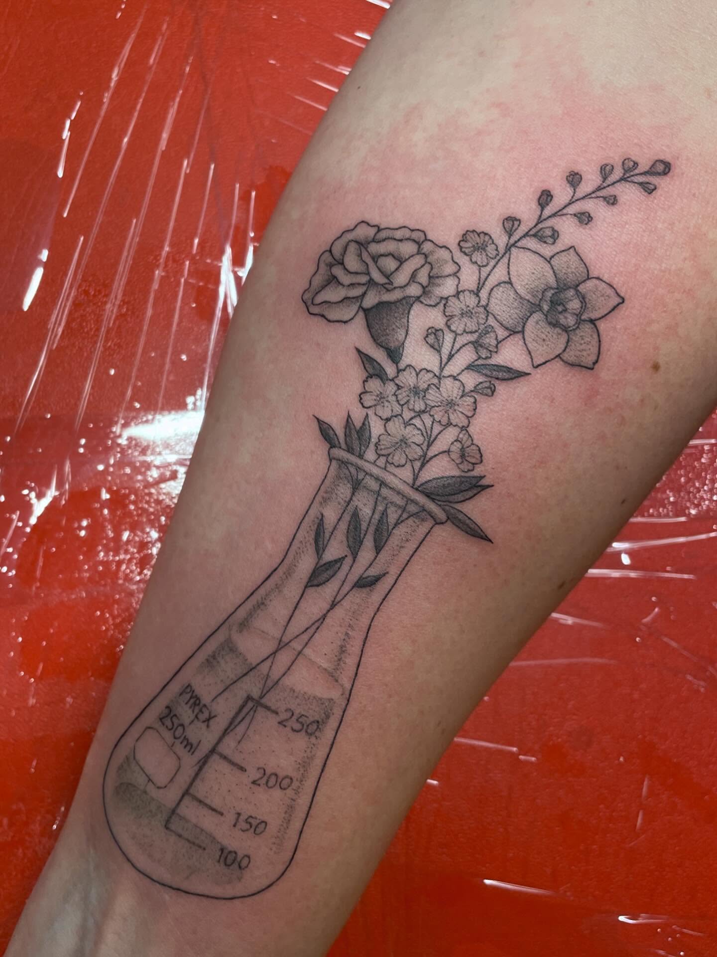 I will always have fun with some birth flower bouquets!
๐
#ottawa #tattoo #ottawatattoo #fineline #birthflowers