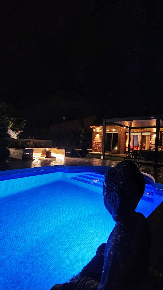 Baja el volumen del mundo. Respira. Escapada con encanto en Vidreres ✨
🫶🏼 Háblame por mensaje privado para más información.
#calamary #respira #escapadaconencanto #vidreres #casavacacional #slowliving #calma #costabrava #conectacontigo