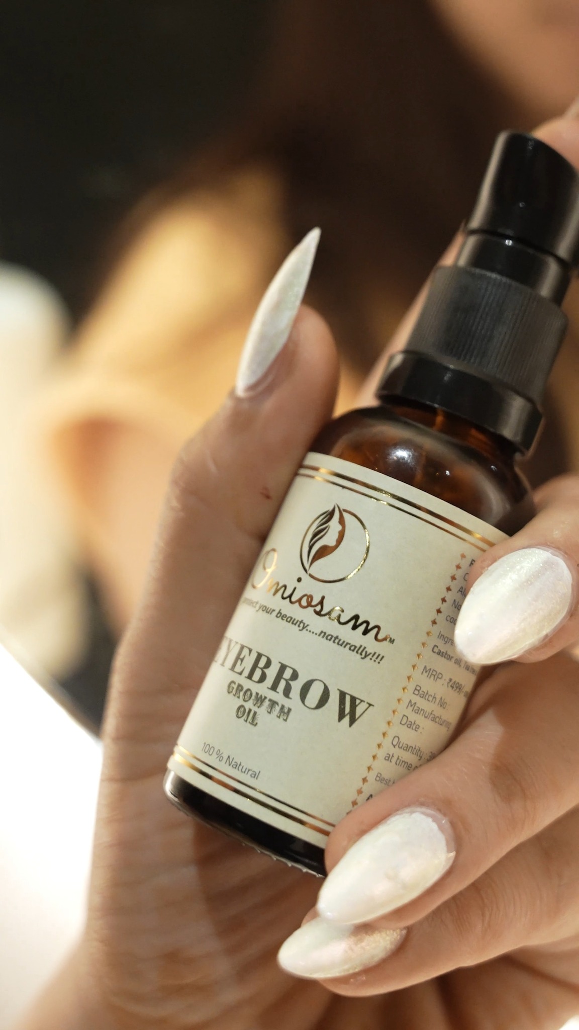 Say goodbye to sparse brows! 🌿 Omiosam Eyebrow Growth Oil strengthens, nourishes & boosts natural growth.
💚 100% natural | Fast results | Trusted by thousands
shop now
www.omiosam.com
+91 9512444422
#Omiosam #EyebrowGrowth #NaturalBeauty #BrowCare #HairGrowth #SelfCare