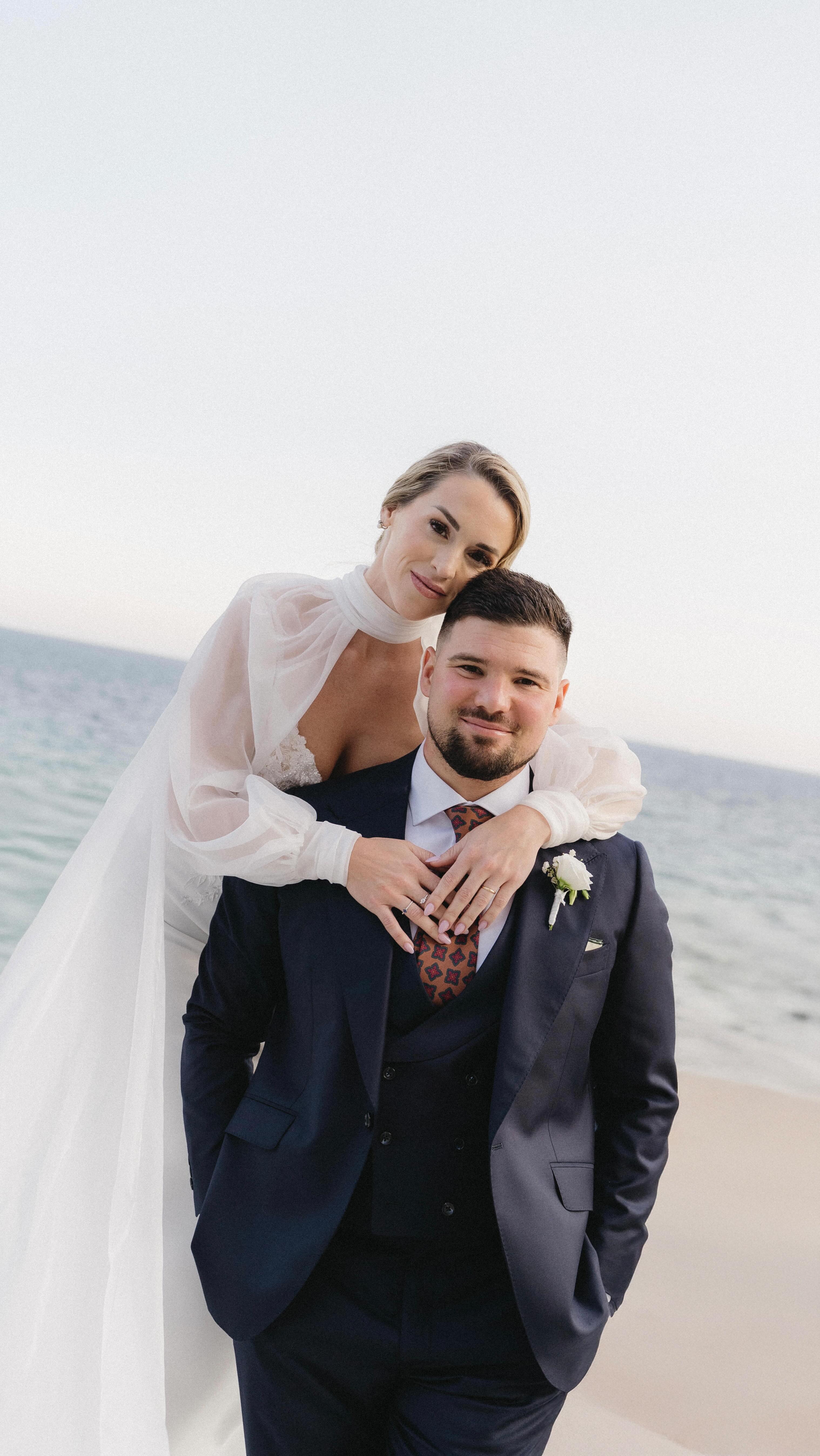 Jessica y Diego
@alexly_fotografo
@eventosdealgodon
@esencia_floral
@raquelcastillo
@s.diplomatica
@pronoviasalicante
@solymargranhoteltheone