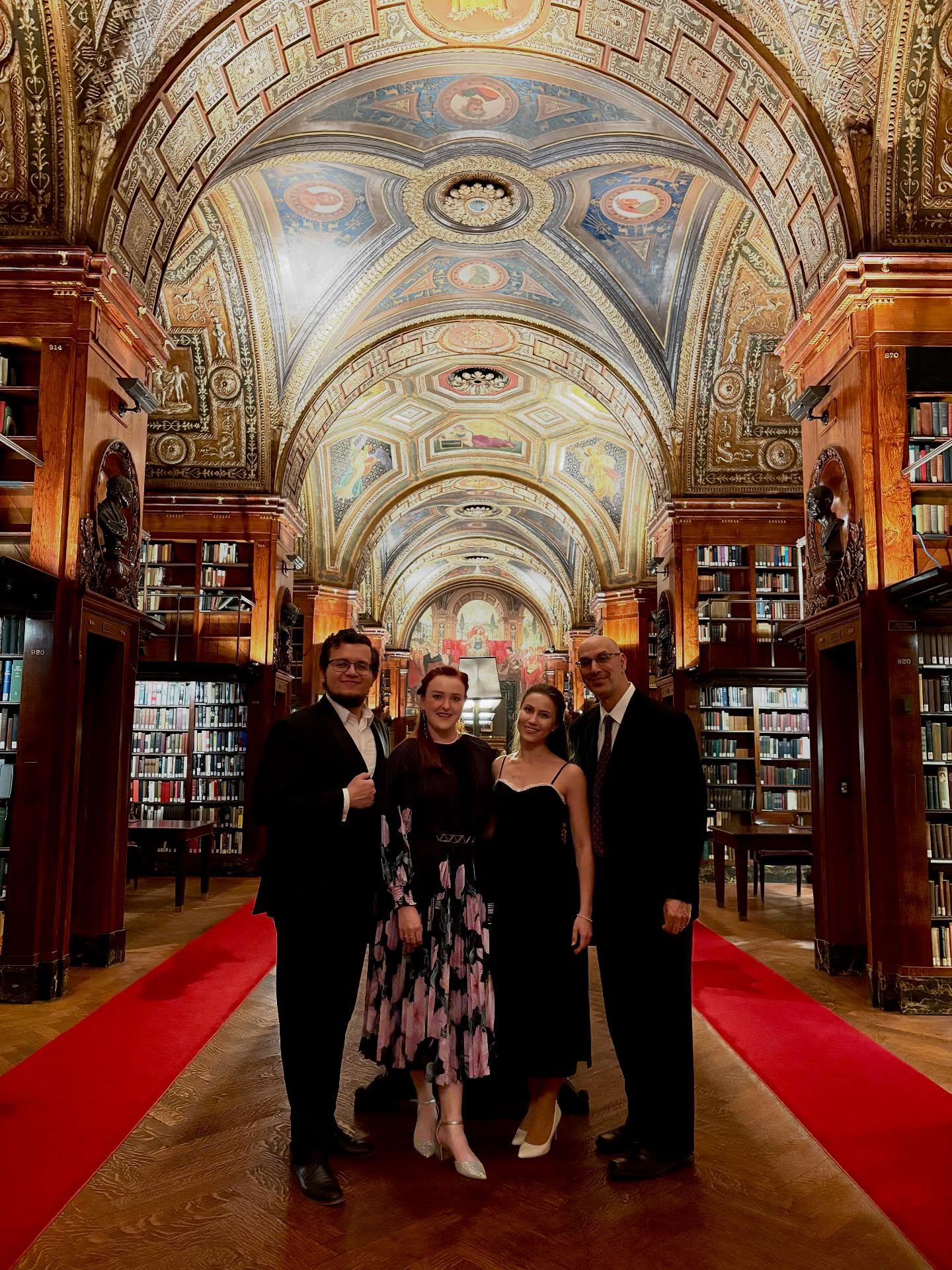 What a wonderful evening celebrating opera with the New York University Club. A true delight to make music in beautiful spaces with beautiful peopleโฆ.and a night I will remember for awhile ๐ @avaopera
