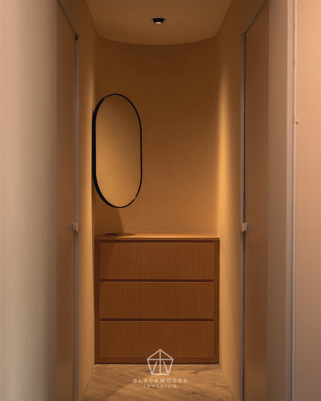 A warm-toned alcove framed with soft light and minimal design — where function meets calm simplicity.
Natural light flows through the corridor skylight, brightening the path and making every step feel lighter.
#blackwoods #blackwoodsinterior
#interiordesign #homestyling #sgliving
#modernhomes #renovationinspo
#calmspaces #cozycorners