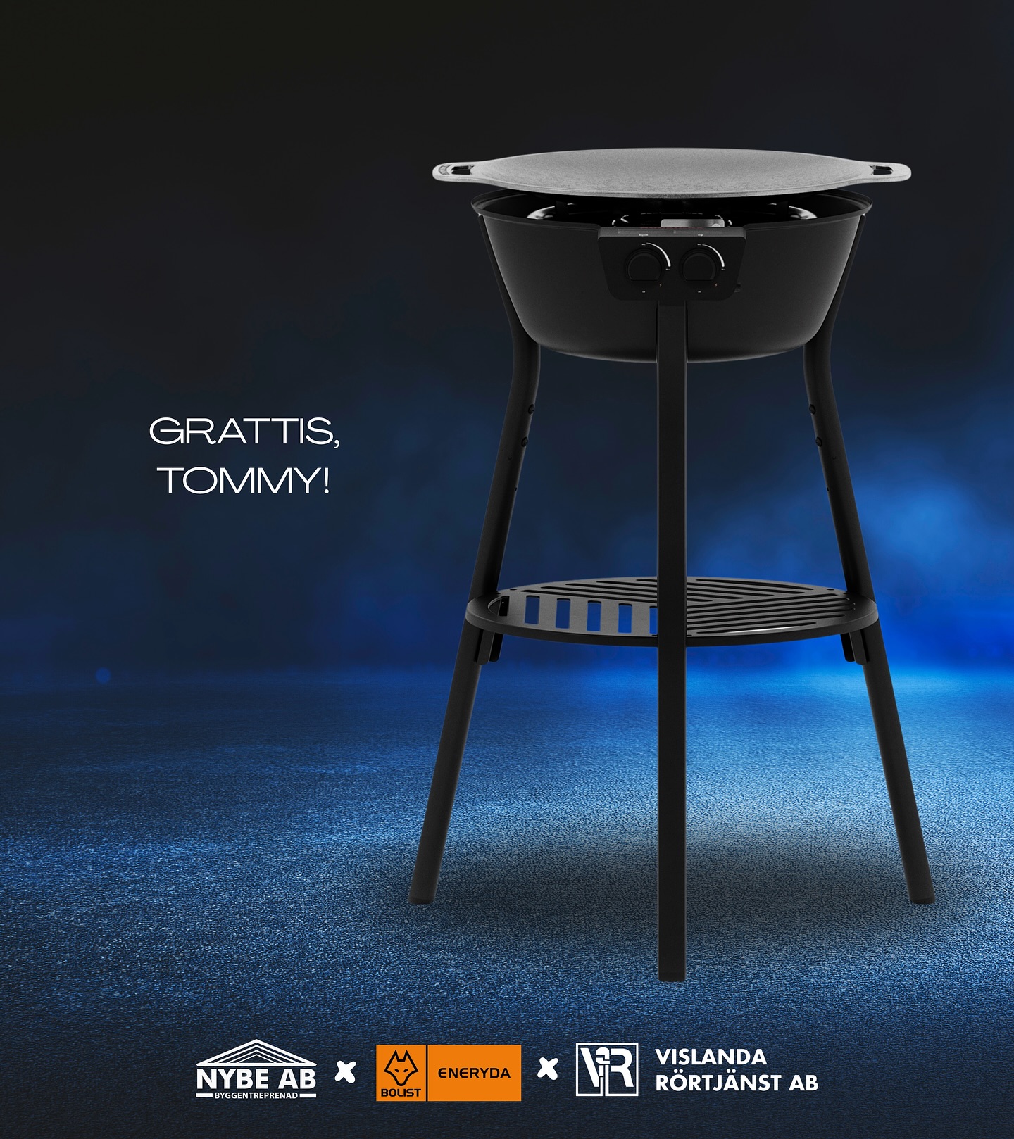 Efter en tight tävling på invigningen av @icadackehallen i fredags har vi en mästare!
Och fredagens poängraket heter…
𝗧𝗢𝗠𝗠𝗬 𝗕𝗘𝗥𝗡𝗧𝗦𝗦𝗢𝗡! 👊
Stort grattis, Tommy — Du kan nu steka loss på din helt egna Muurikka 48LL från @bolisteneryda 🌮
Tack till alla som kom förbi och en stor shoutout till gänget på Dackehallen som ordnade en så trevlig invigning! 👏
#NybeByggentreprenad • #FamiljeföretagSedan1964