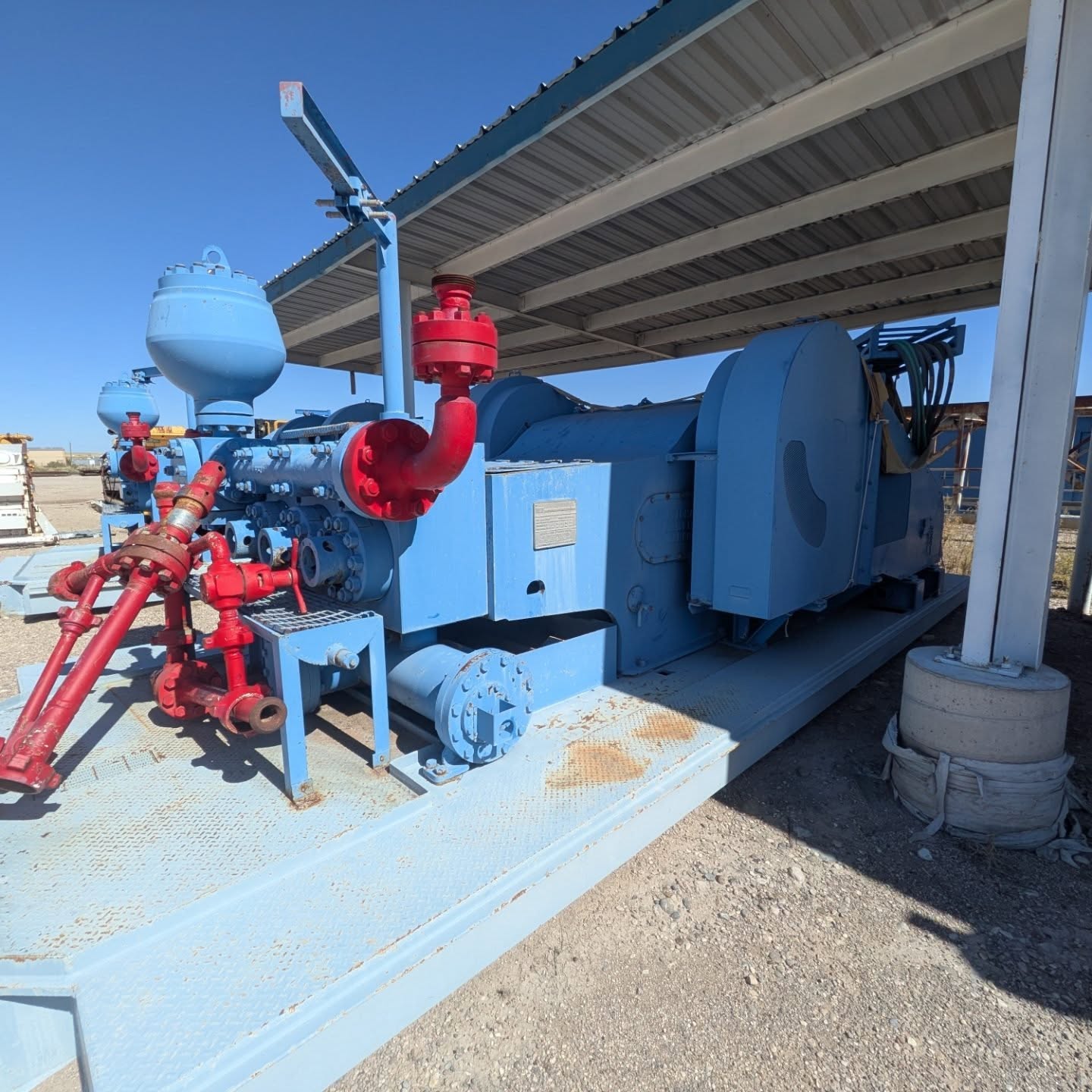 Power. Precision. Performance. ⚙️
This NOV FD-1600 Triplex Mud Pump is built to move mountains — or at least the toughest formations.
💡 Electric-powered, like new, and ready to go back to work.
Low hours. High reliability. Zero guesswork.
📍 Location: 6275 N Main St, Roswell, NM 88201
📞 DM us or visit Ironwell Supply to learn more.
#NOV #MudPump #OilfieldEquipment #TriplexPump #DrillingEquipment #OilfieldStrong #RoswellNM #IronwellSupply #UsedEquipment #ElectricPump #FieldReady #OilGasIndustry #WorkoverRig #EnergyEquipment