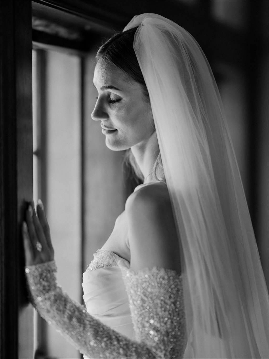 A timeless veil moment, forever chic. 🤍
@amariproductions
@silkandribbon_events
@noorfaraby