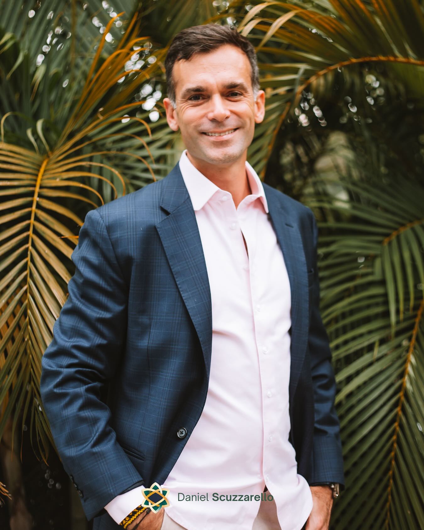 Às vezes, buscamos expansão lendo mais livros, acumulando conhecimento, tentando “entender” o que está acontecendo dentro da gente. Mas o corpo já sabe.
Nas práticas que conduzo, vejo isso acontecer o tempo todo — quando o corpo encontra o equilíbrio, a mente se aquieta.
E o resultado é simples: clareza, leveza, presença.
Porque expansão não é sobre “fazer mais”. É sobre sentir mais.
#mindset #lider #lideranca #pessoas #gestao #liderancaconsciente #mentoria #breathwork #consciousleadership #quantumflow