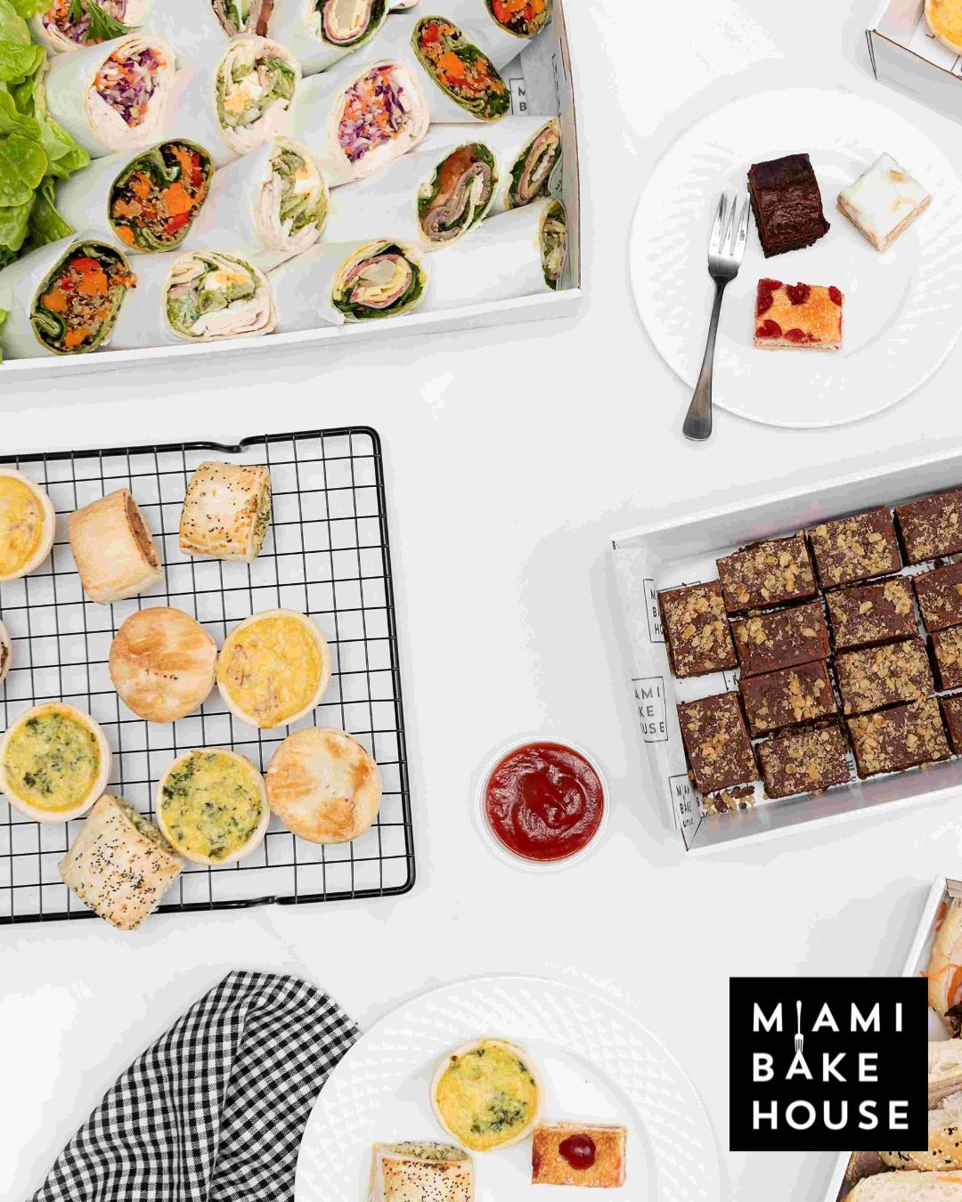 Get ready for the horse racing season with Miami Bakehouse!
Whether it’s the Melbourne Cup, Derby Day, or any race day event, our catering boxes are packed with crowd-pleasing favorites. From award-winning pies to delicious pastries and sweet treats, we've got everything you need to make your event a winner.
Order your race day feast today and enjoy the celebrations in style!